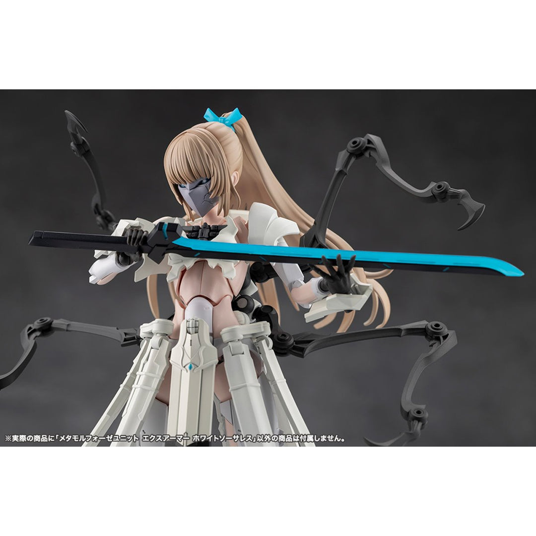 Megalomaria Unlimited Universe Metamorphose Unit EXArmor White Sorceress Model Kit