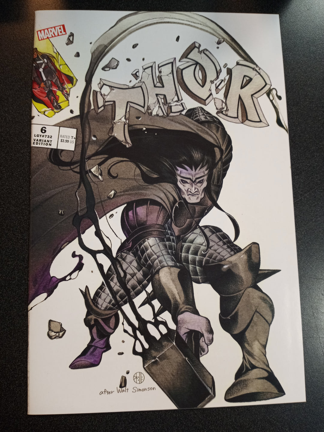 Thor #6 Peach Momoko Variant