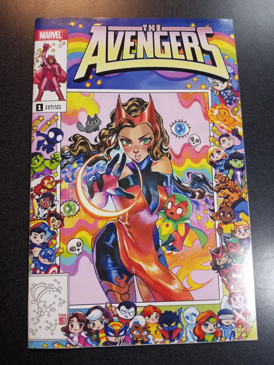 Avengers #1 Rian Gonzalez Trade Dress Variant