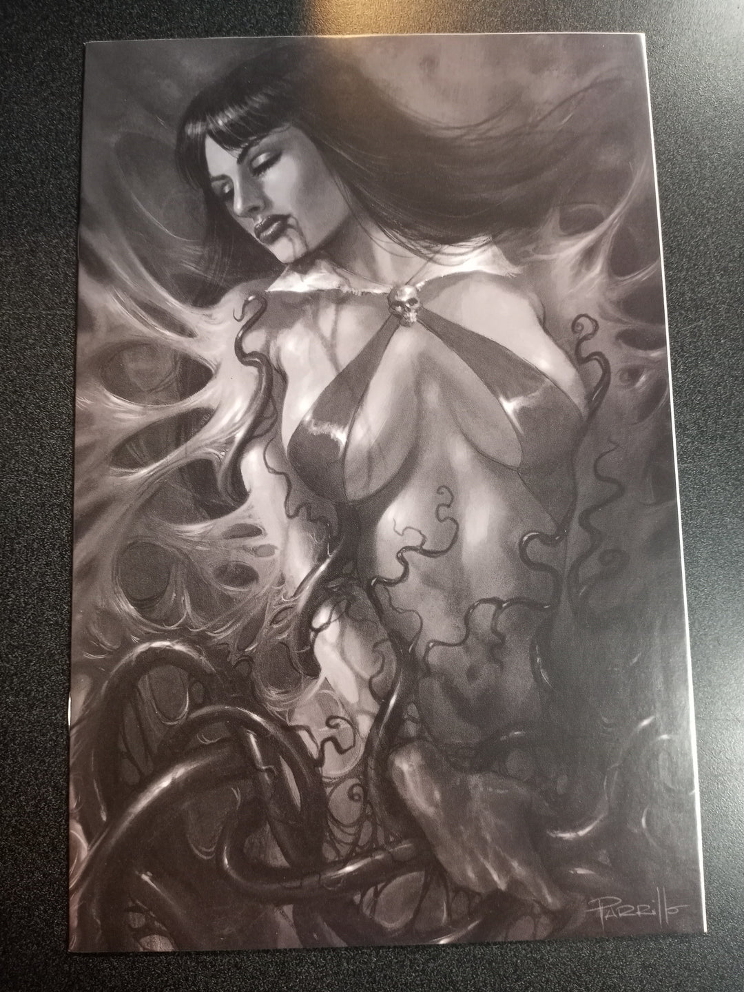 Vampirella #16 1:50 Parrillo B&W Virgin Variant