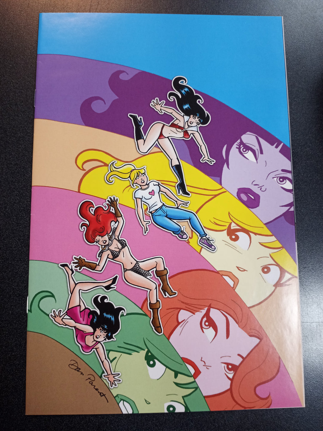 Red Sonja Vampirella Betty & Veronica #11 1:40 Parent Virgin Variant