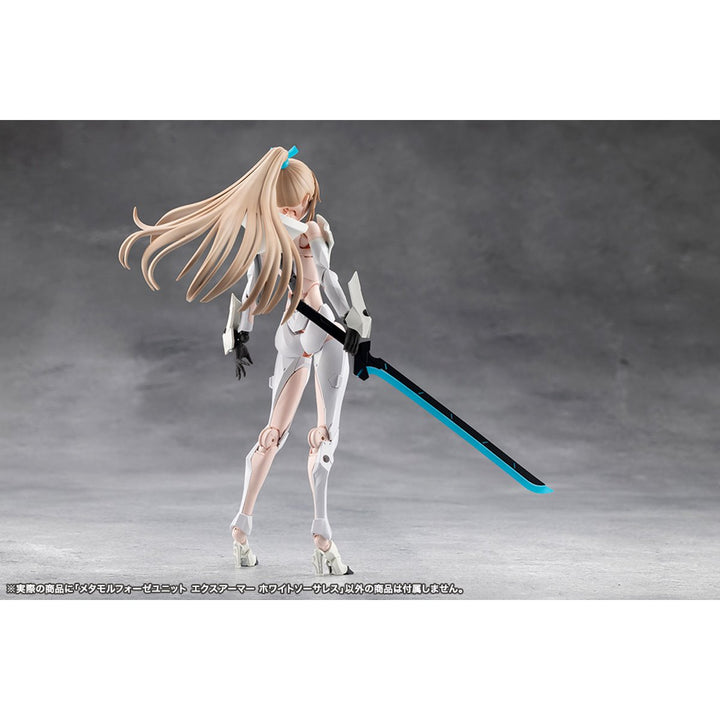 Megalomaria Unlimited Universe Metamorphose Unit EXArmor White Sorceress Model Kit