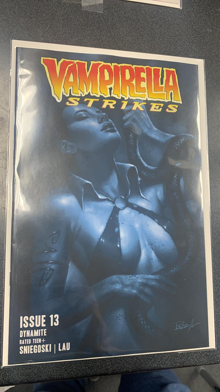 Vampirella Strikes #13 Cover N 7 Copy Foc Variant Edition Parrillo Tint