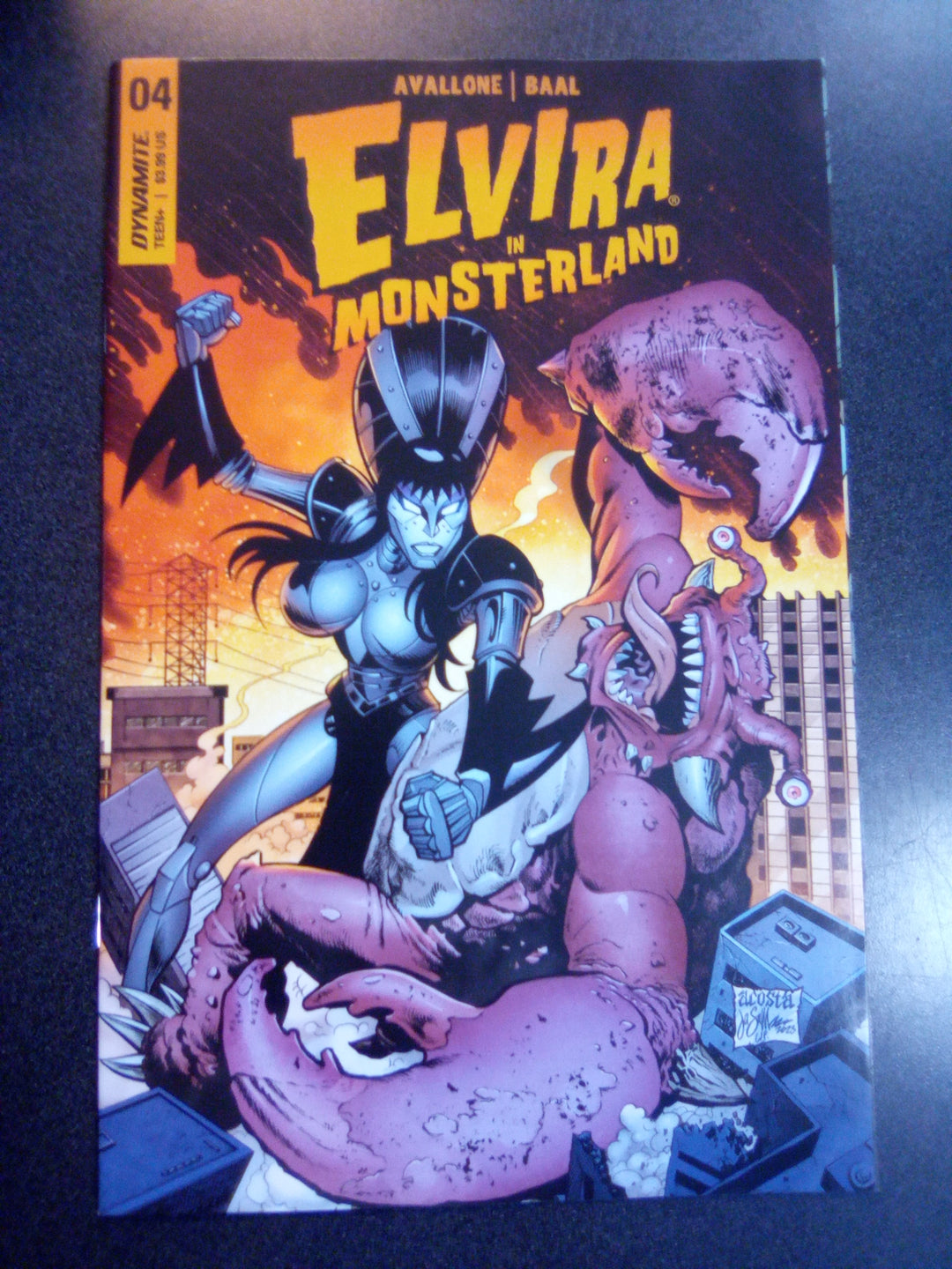 Elvira In Monsterland #4 Cover A Acosta