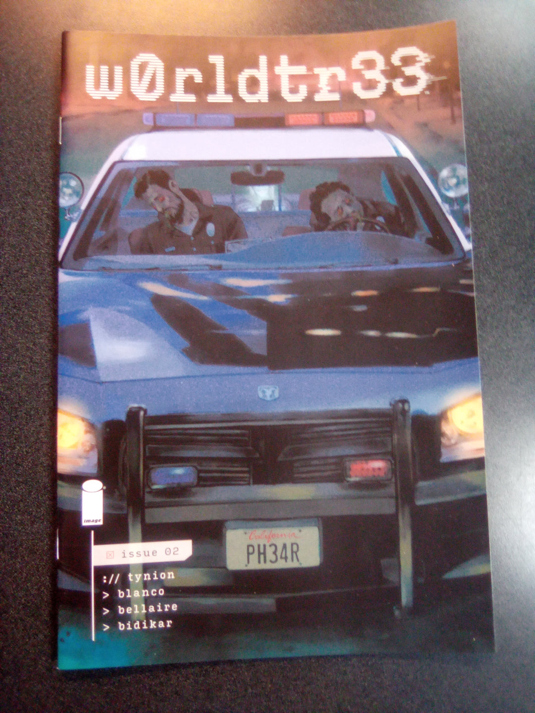 W0rldtr33 #2 Cover A Blanco (Mature)