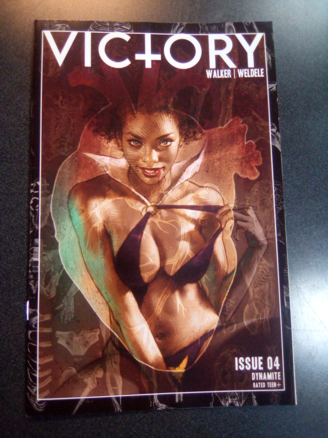 Victory #4 Cover A Lucio Parrillo Modern Icon