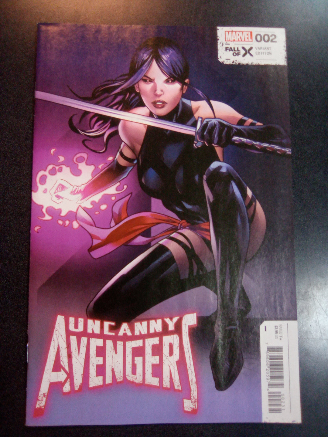 Uncanny Avengers #2 (Of 5) Greg Land Variant