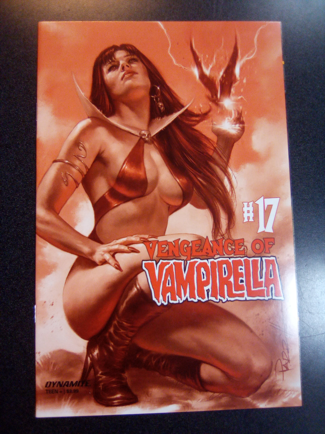 Vengeance of Vampirella #17 1:30 Lucio Parrillo Tint Variant