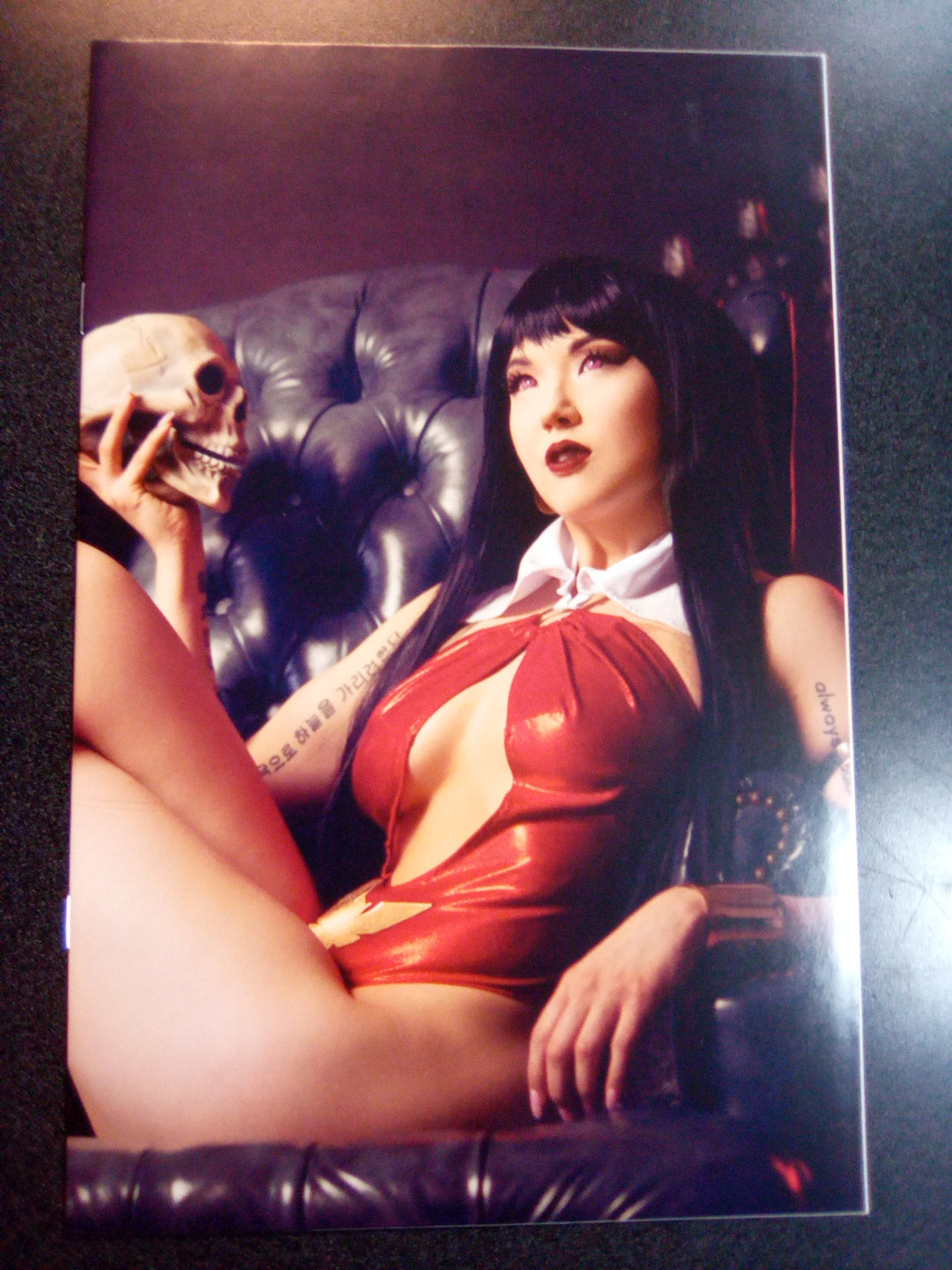 Vengeance of Vampirella #19 1:20 Cosplay Virgin Variant