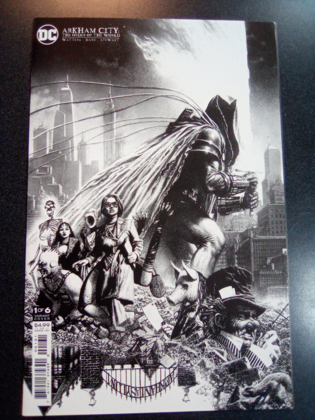Arkham City Order of the World #1 1:25 B&W Variant