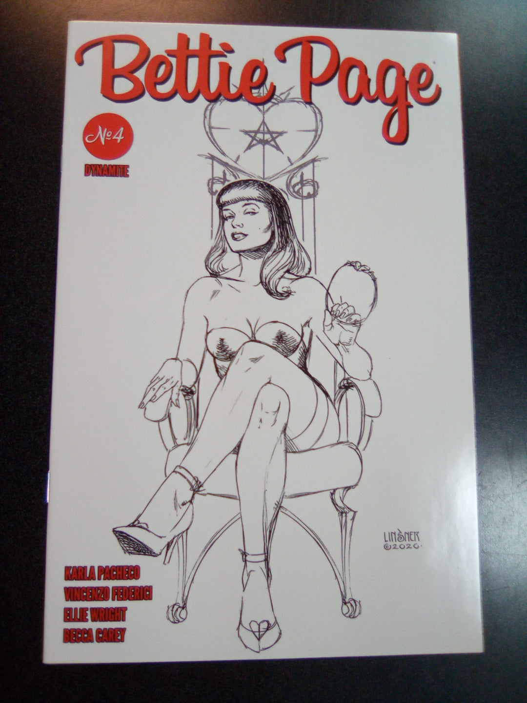 Bettie Page #4 1:35 Linsner B&W Variant