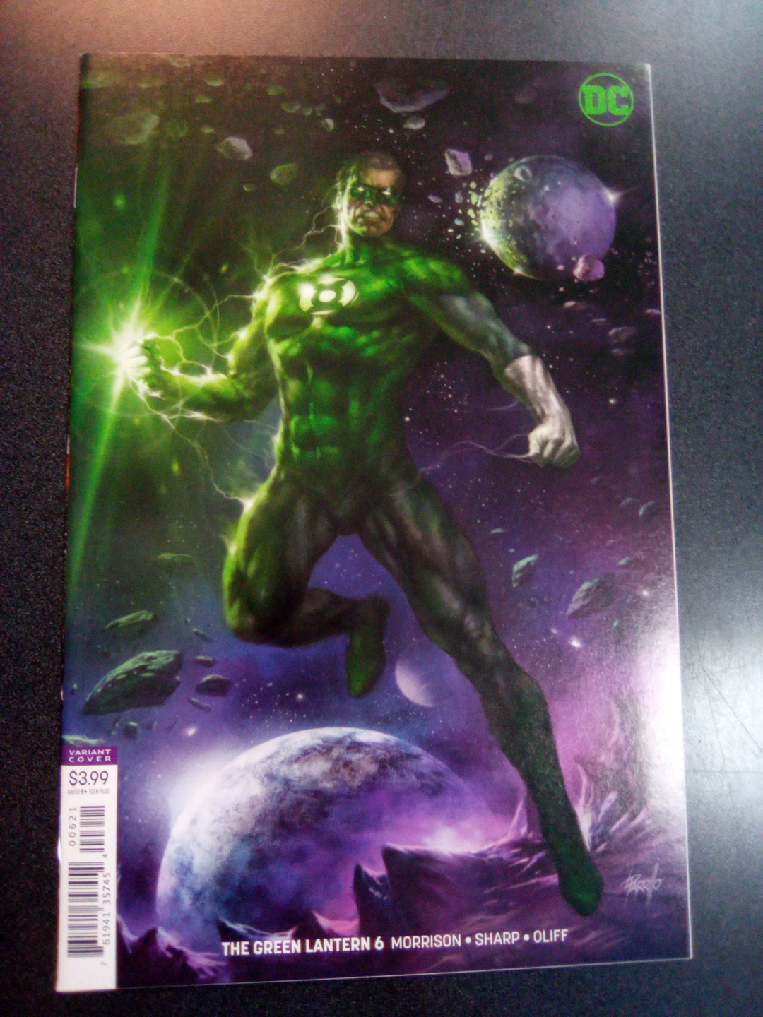 The Green Lantern #6 Lucio Parrillo Variant