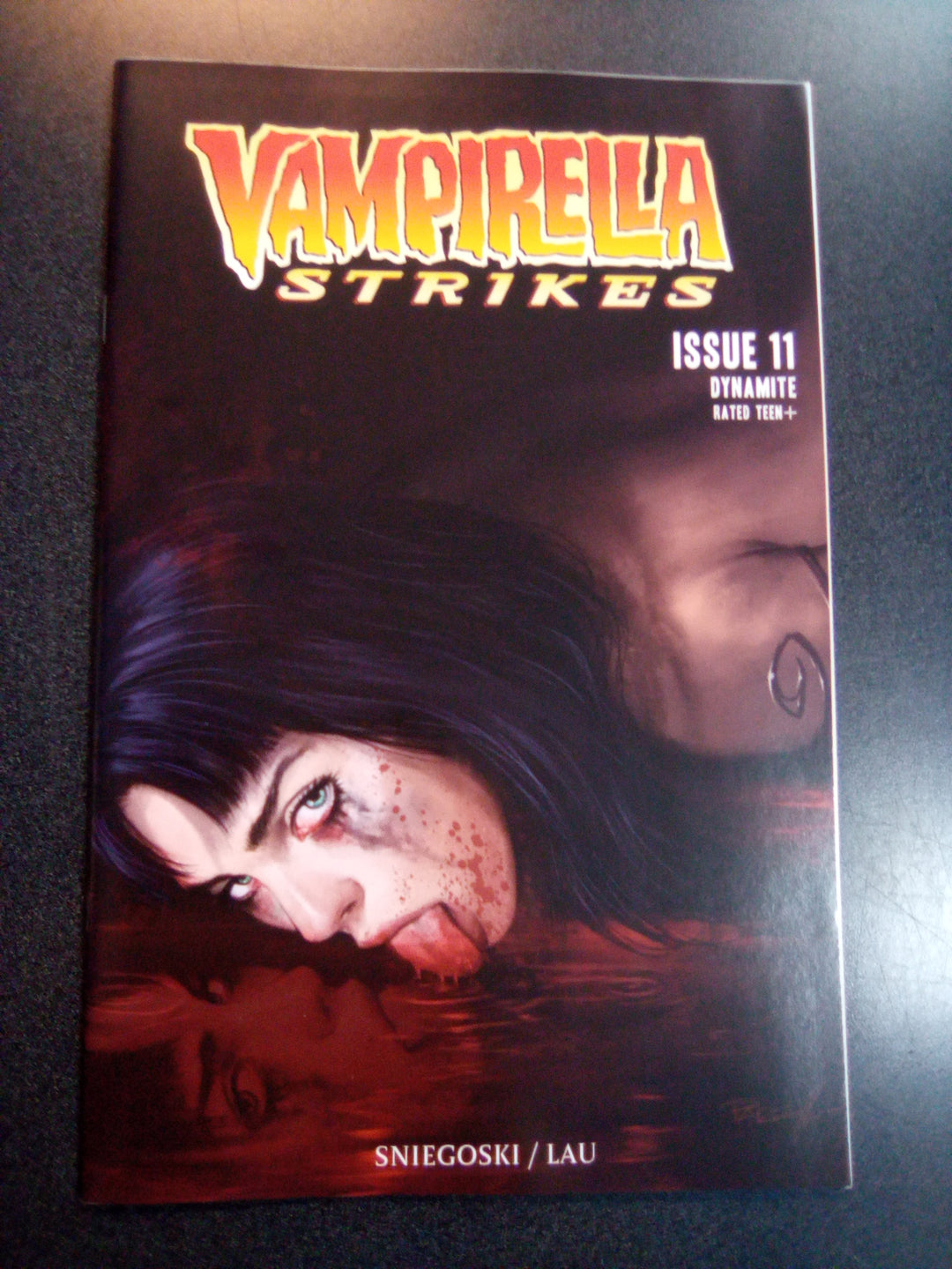 Vampirella Strikes #11 Cover A Parrillo