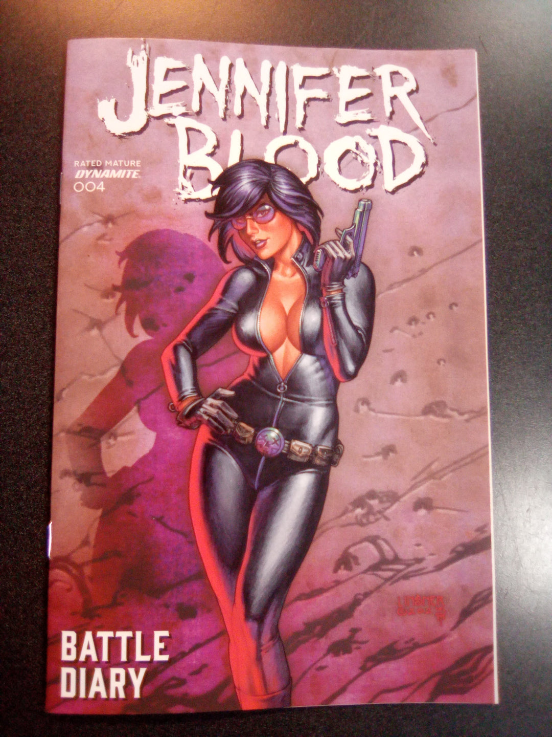 Jennifer Blood Battle Diary #4 Cover A Linsner
