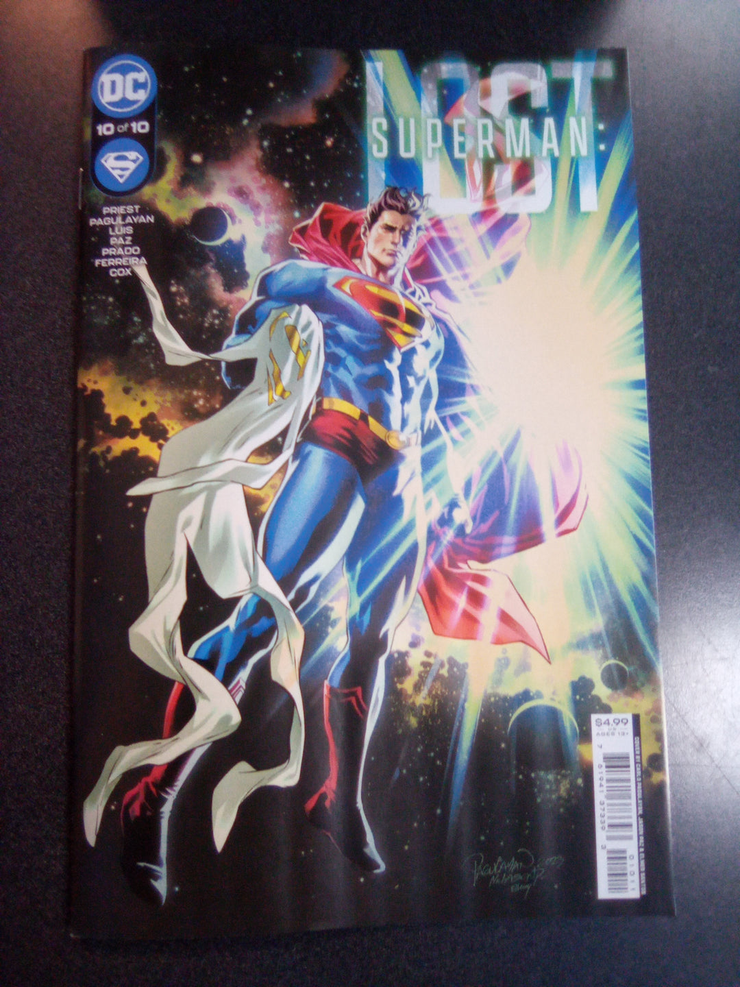 Superman Lost #10 (Of 10) Cover A Carlo Pagulayan