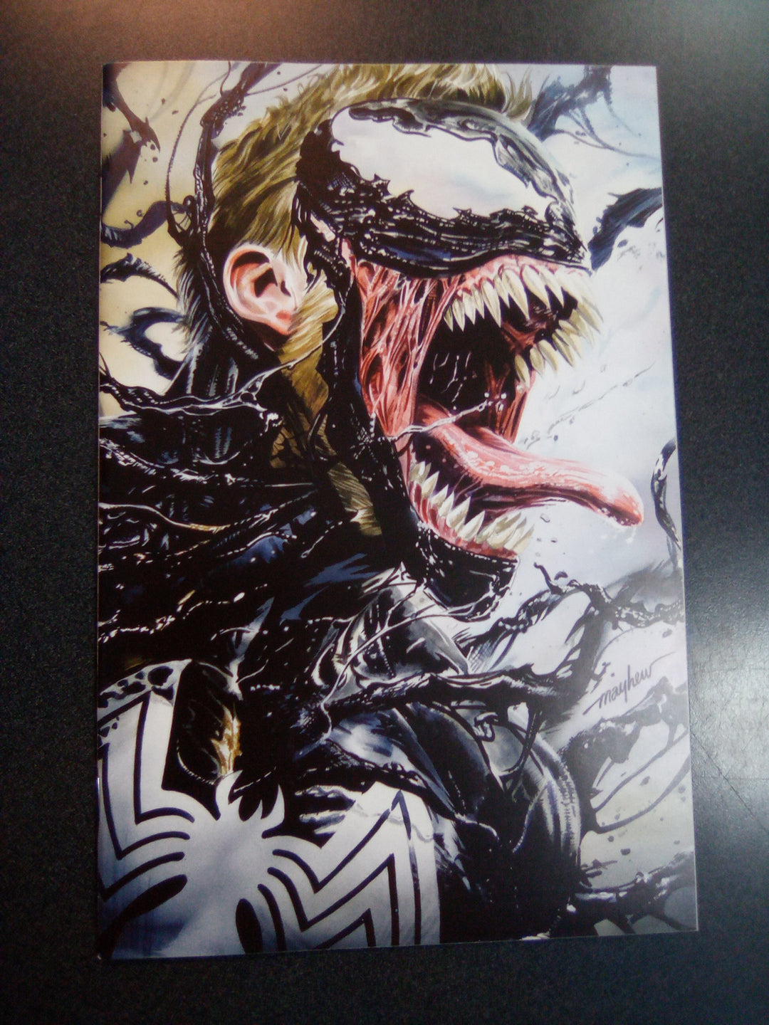 Venom Separation Anxiety #1 Mike Mayhew Virgin Art Variant