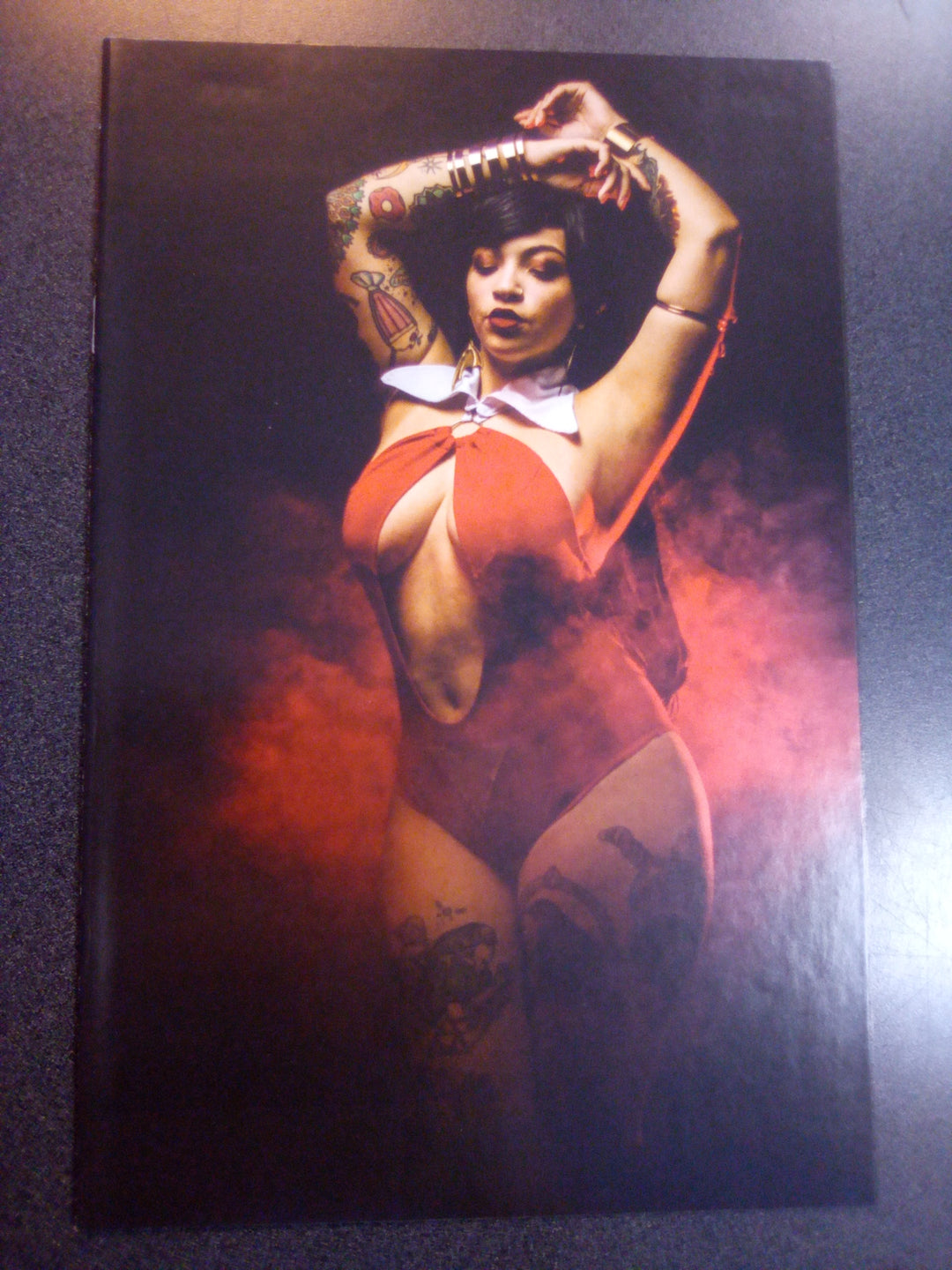 Vampirella #6 1:25 Cosplay Virgin Variant