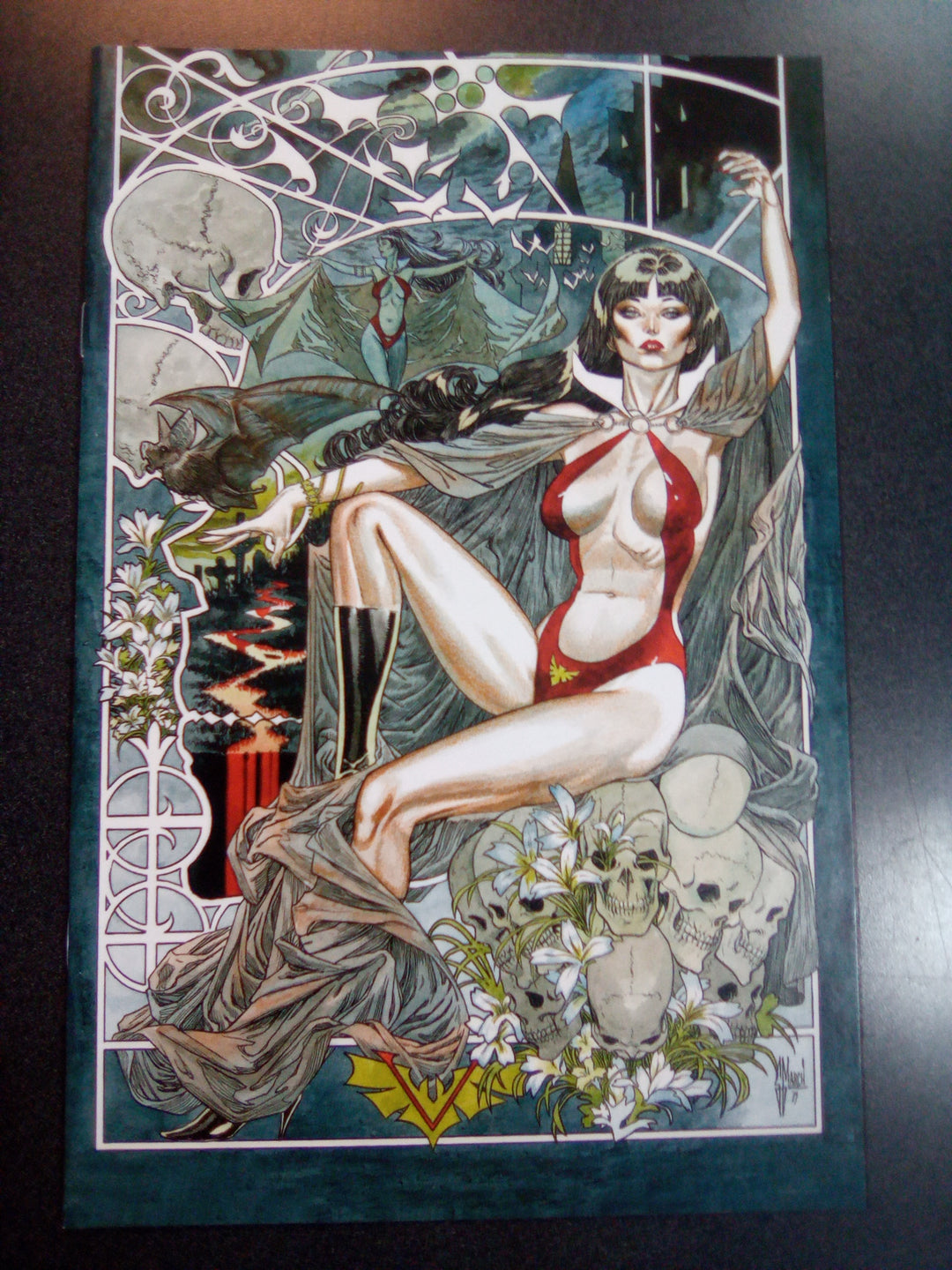 Vampirella #6 1:40 Guillem March Variant