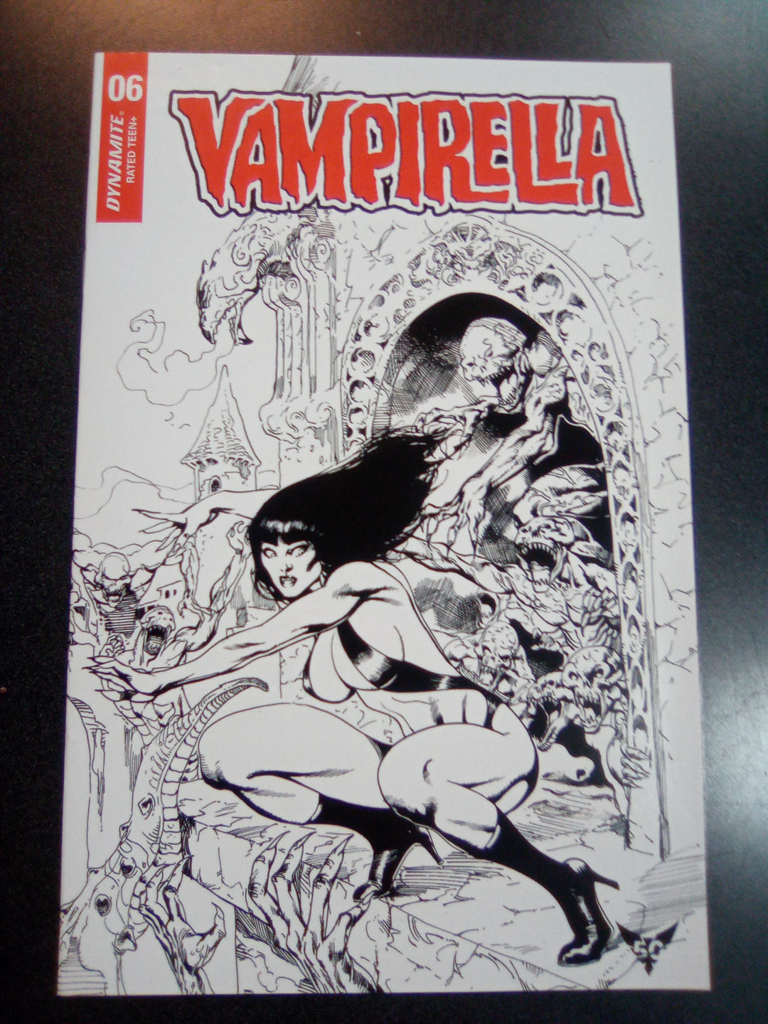 Vampirella #6 1:7 Castro B&W Variant