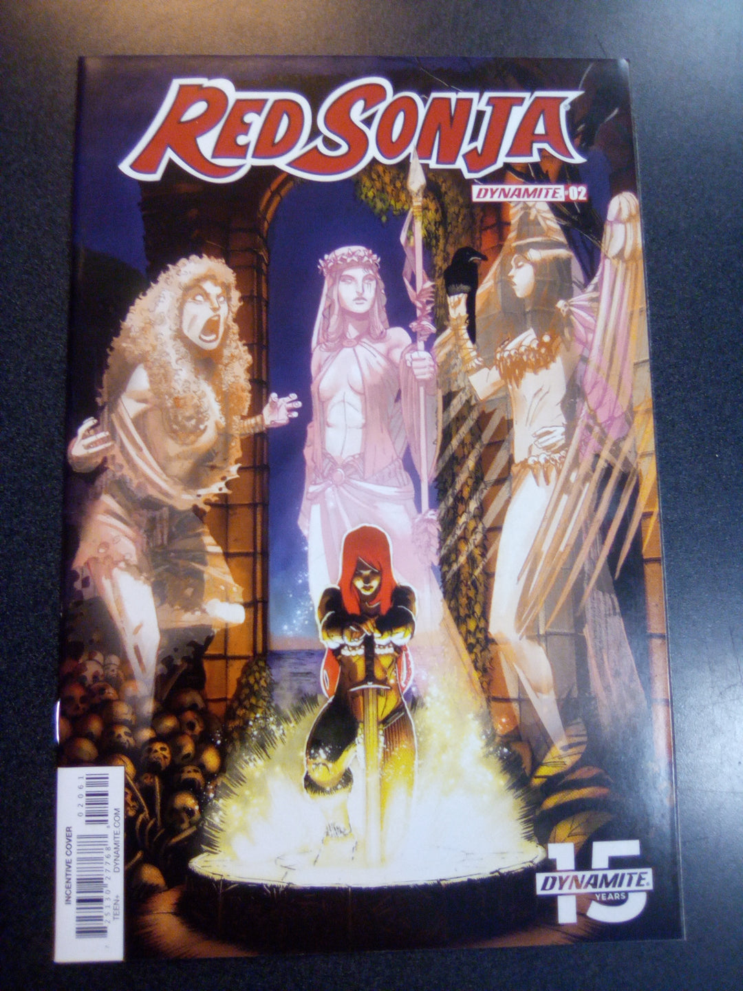 Red Sonja #2 1:10 Mirko Colak Variant