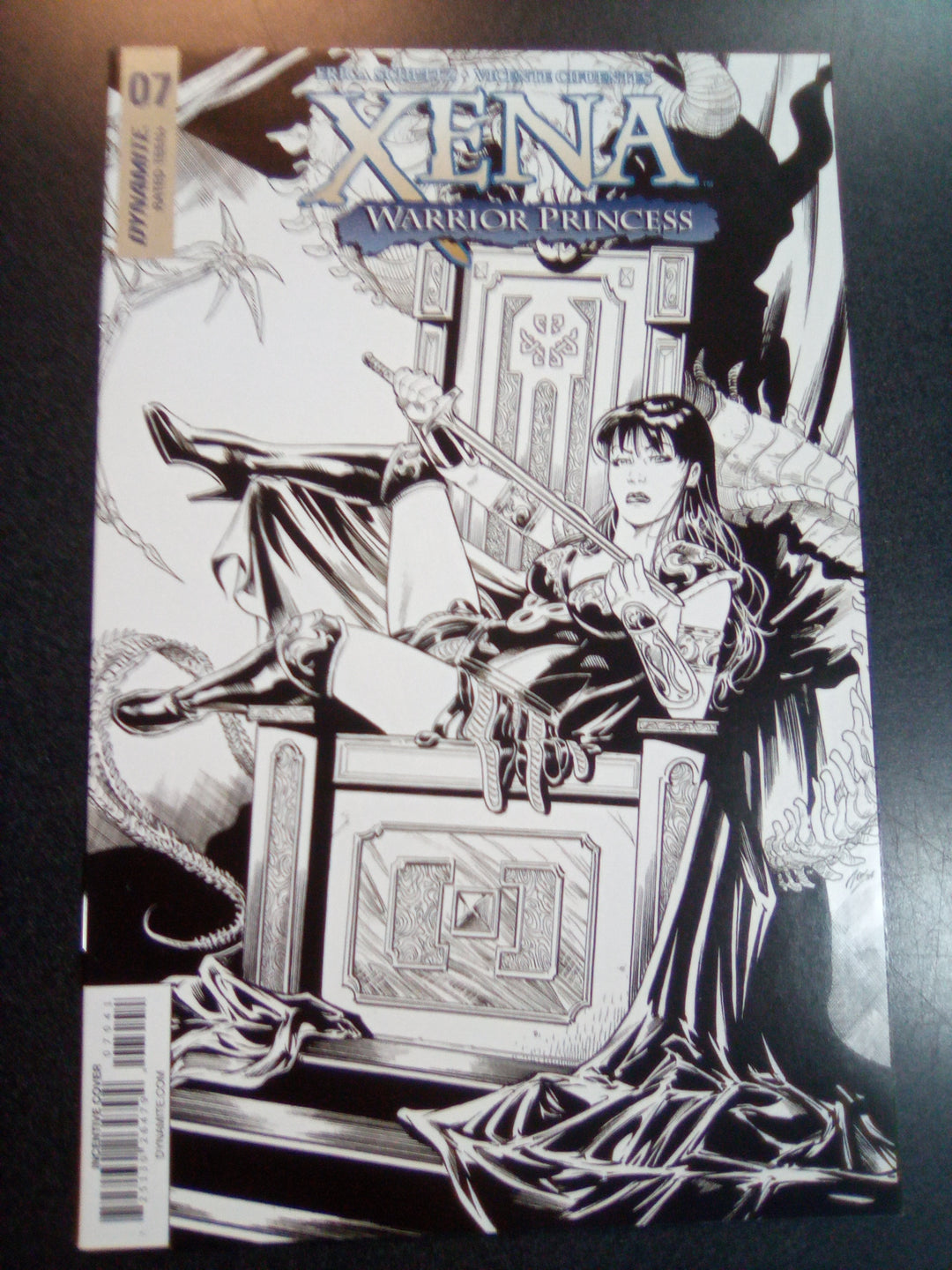 Xena #7 1:20 Vicente Cifuentes B&W Variant
