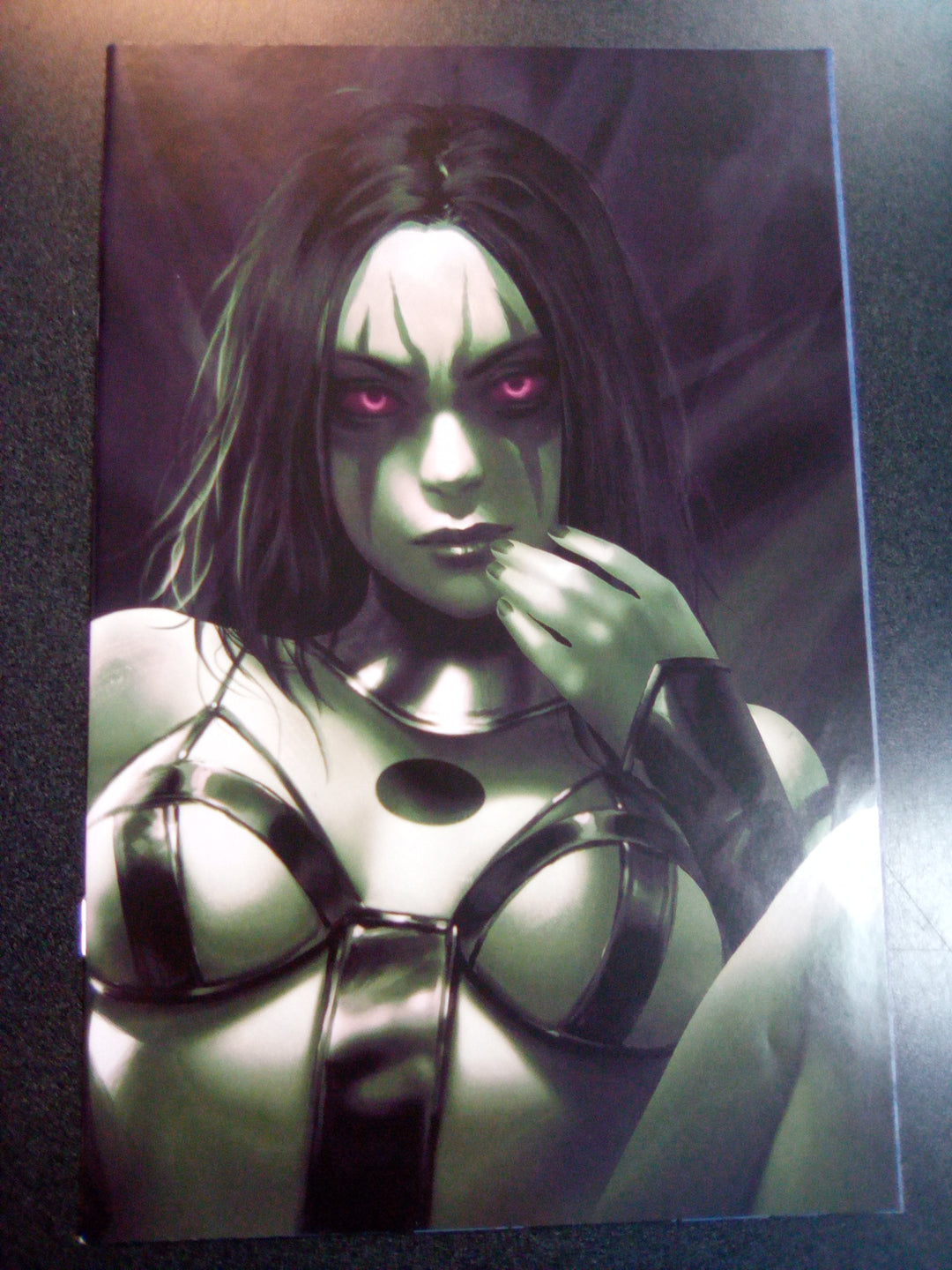 Red Sonja Age of Chaos #5 1:50 Derrick Chew Monochromatic Virgin Variant