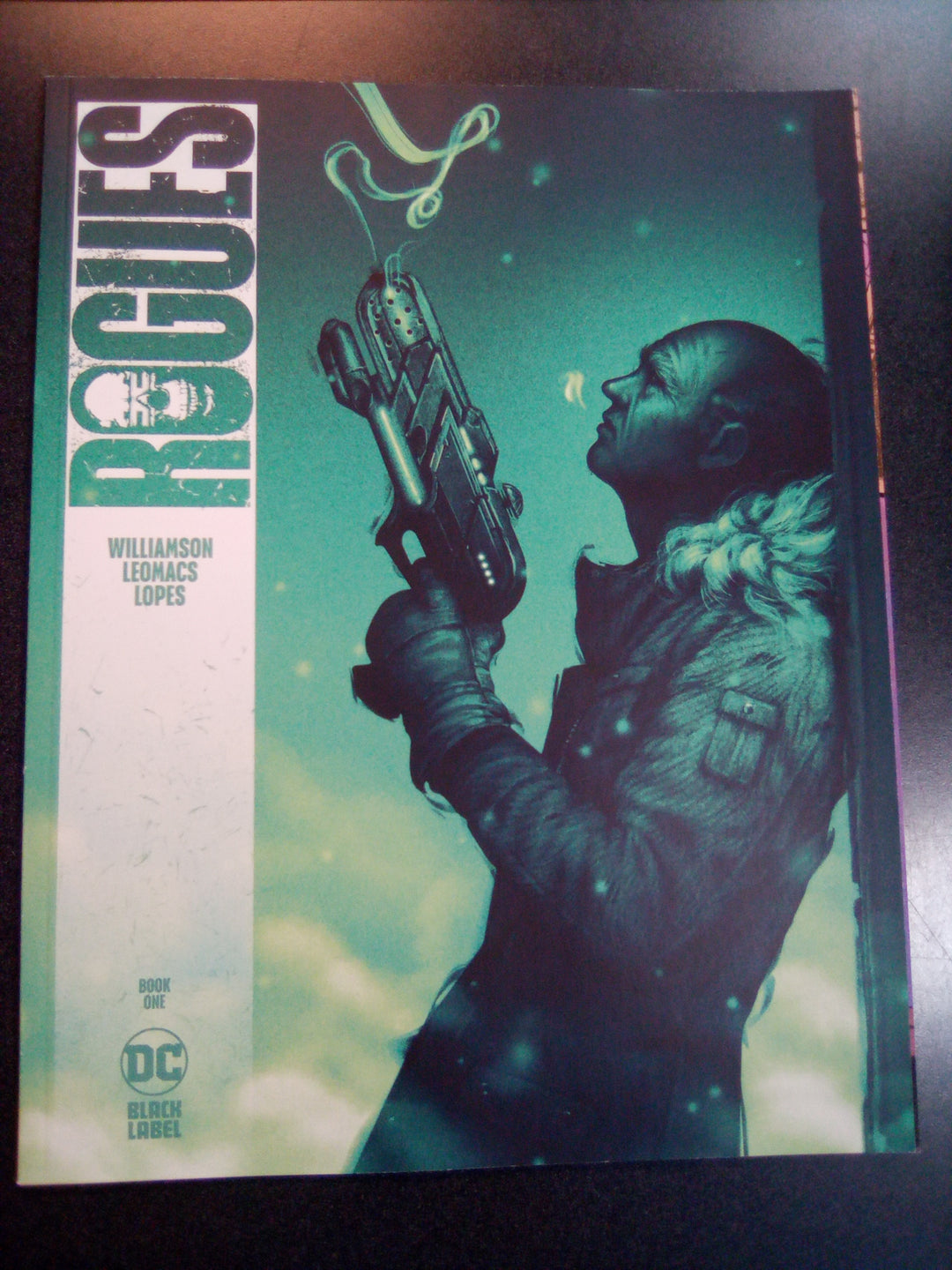 Rogues #1 (Of 4) Cover A Sam Wolfe Connelly (Mature)