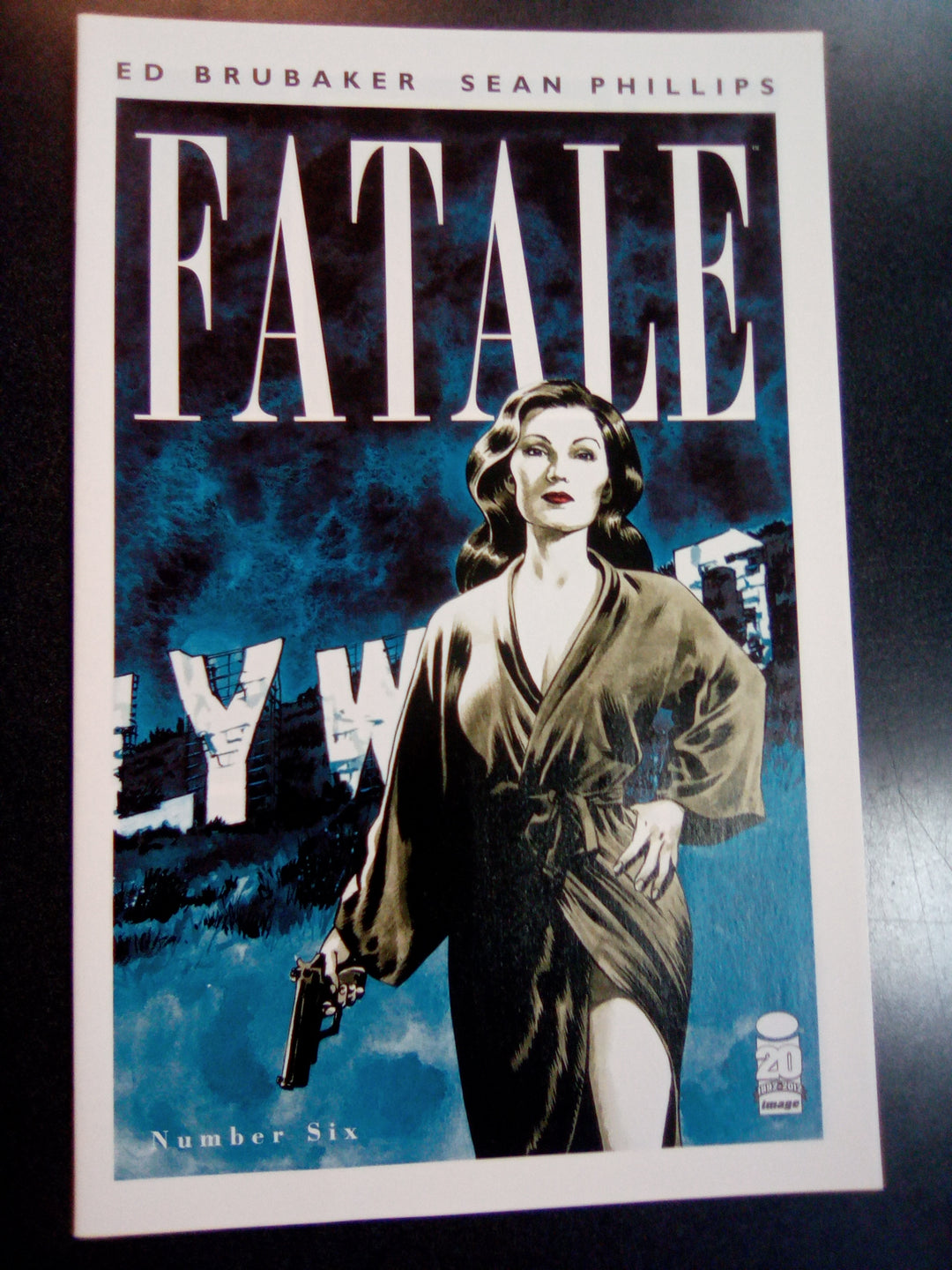 Fatale #6 NM