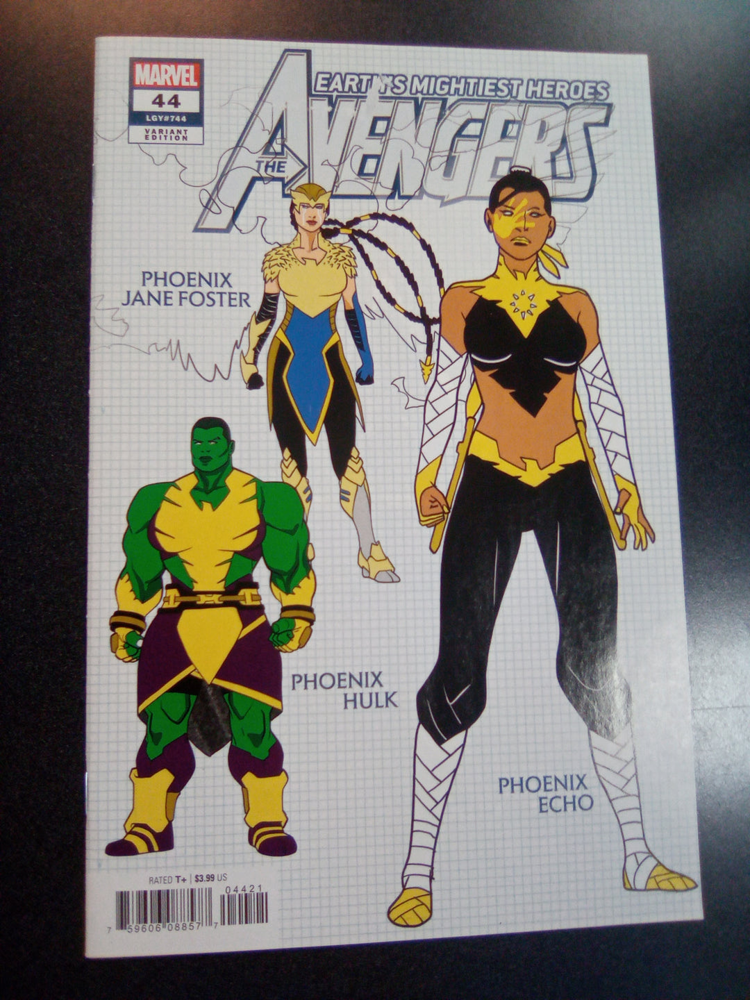 Avengers #44 (2021) 1:10 Garron Design Variant
