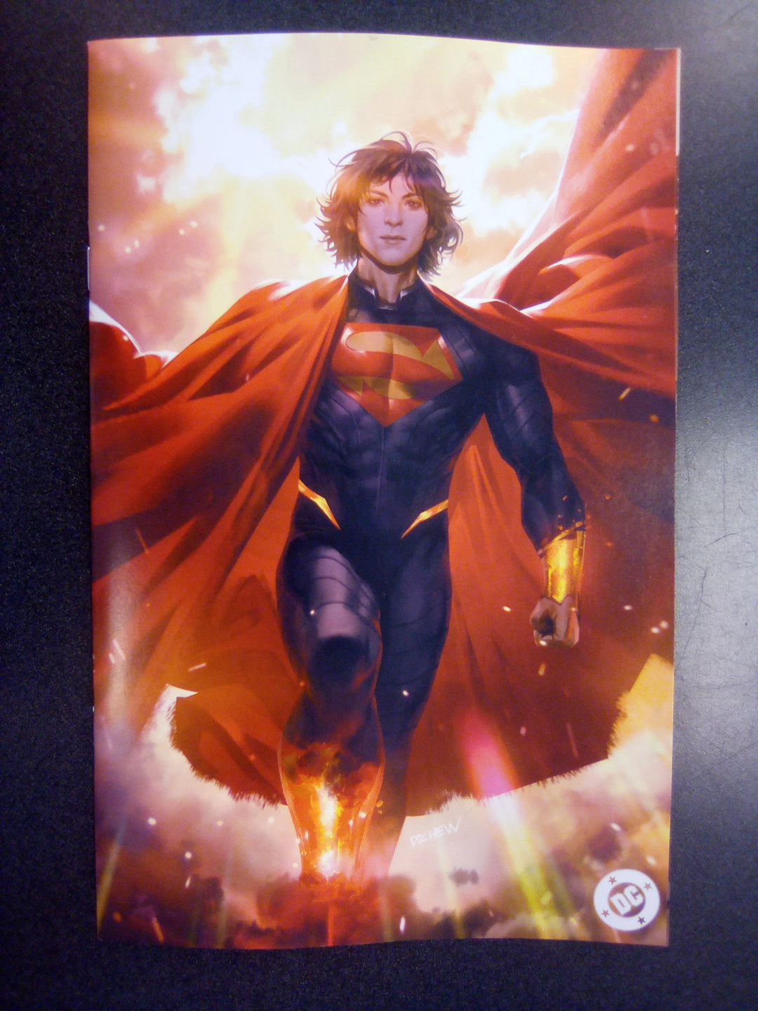 Absolute Superman #6 Cover E 1:50 Derrick Chew Virgin Card Stock Variant