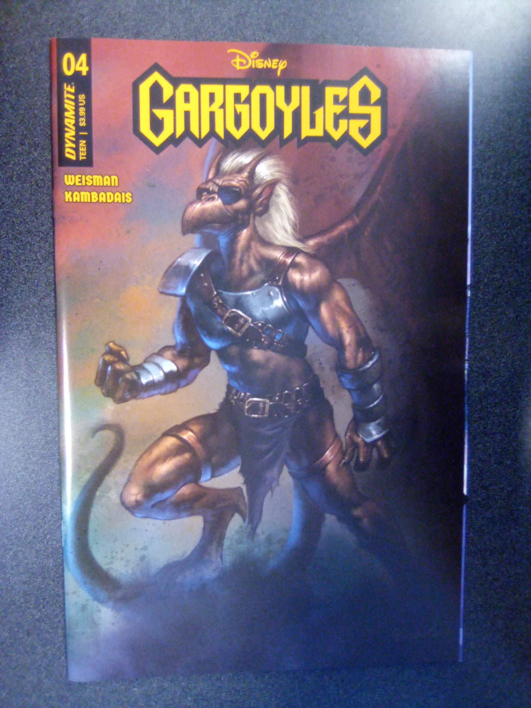 Gargoyles #4 Cover C Parrillo