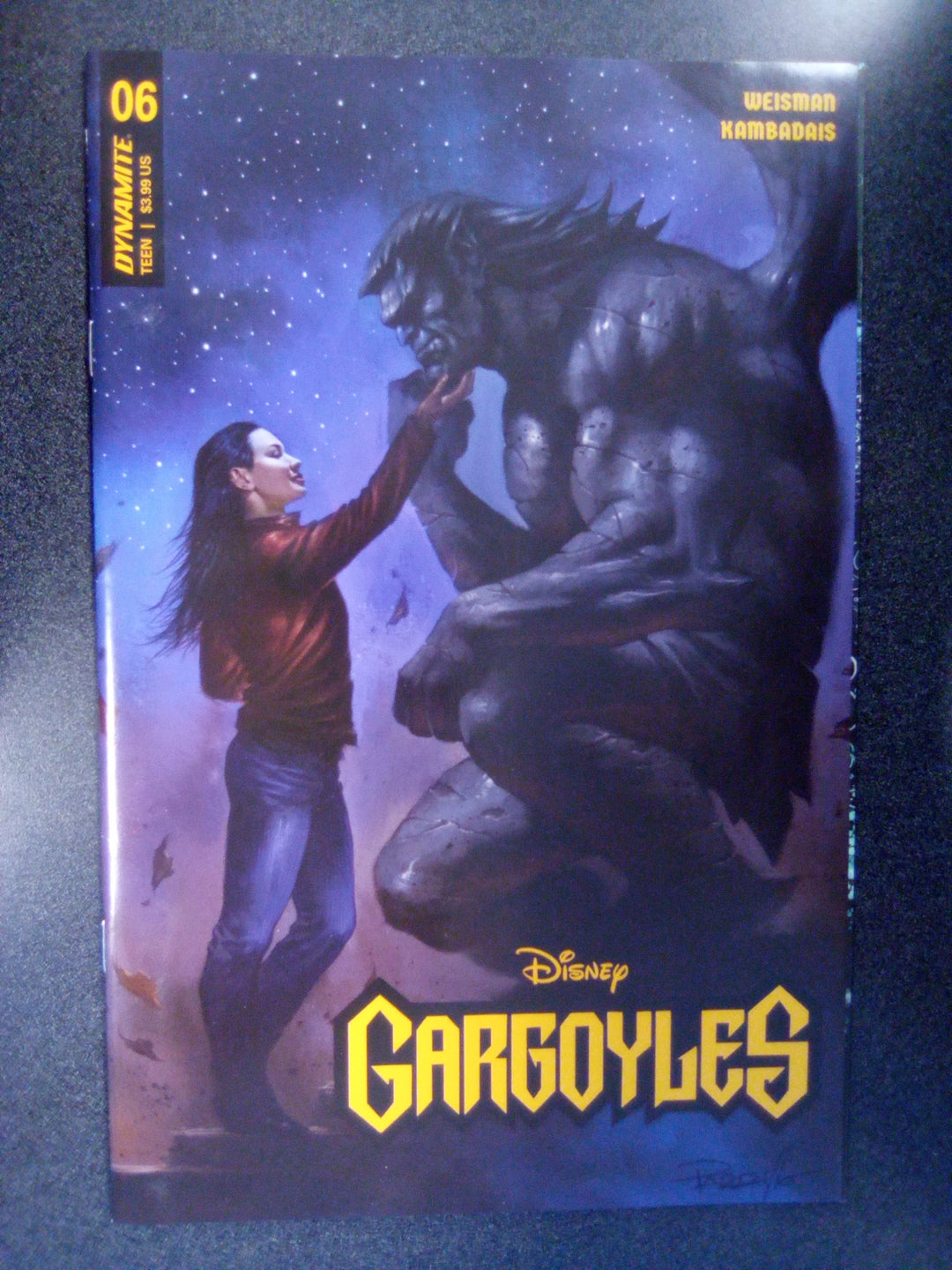 Gargoyles #6 Cover C Parrillo