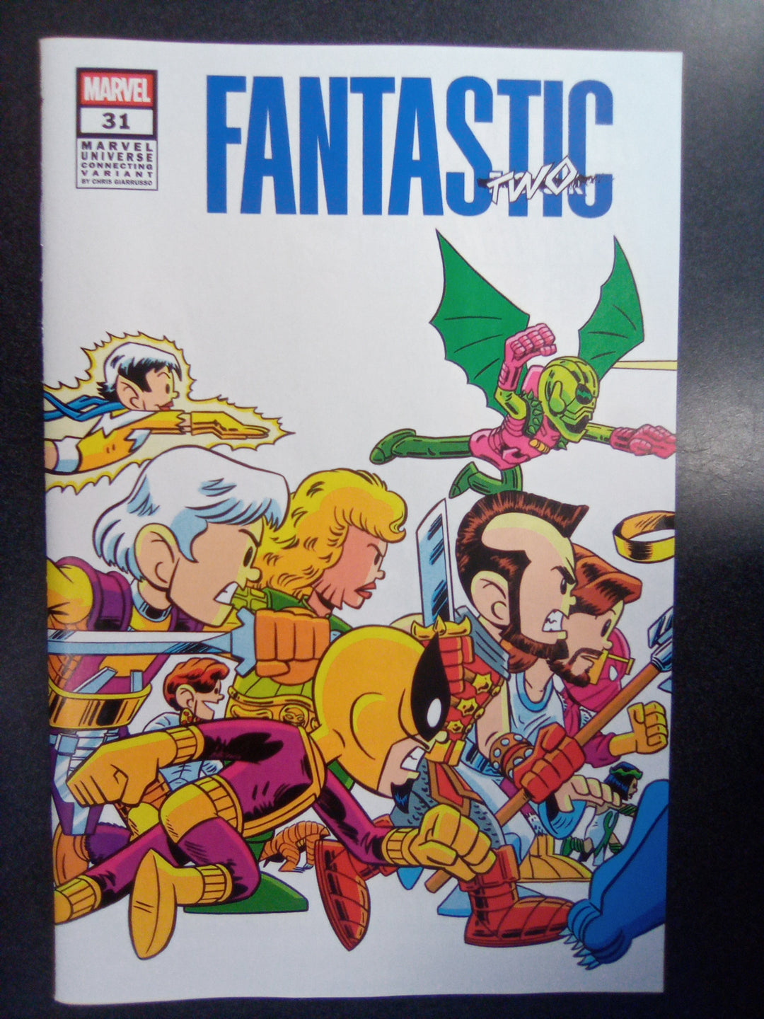 Fantastic Four #31 Chris Giarrusso Marvel Universe Connecting Wrap Variant A [Doom]