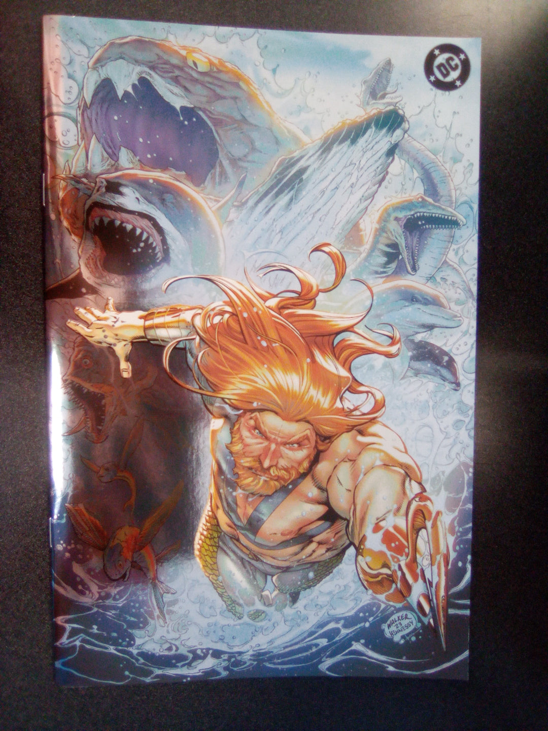 Aquaman #1 Cover D Brad Walker Deep Sea Spot Gloss Foil Variant
