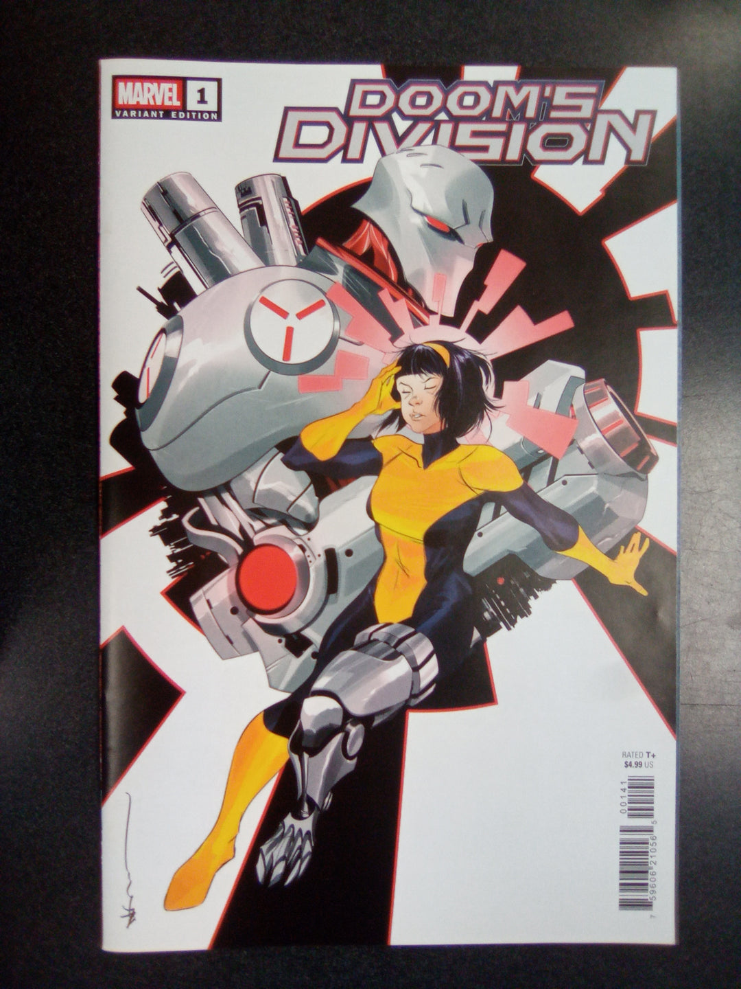 Doom's Division #1 Dustin Nguyen Team-Up Variant [Doom]