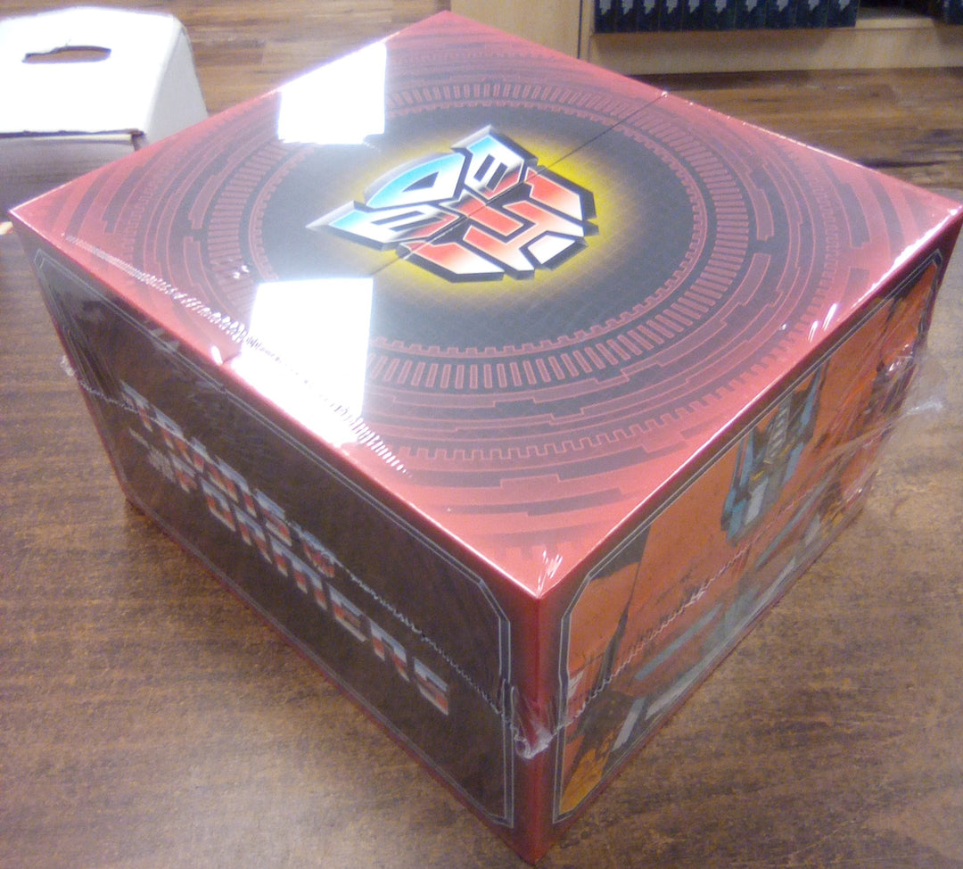 THE TRANSFORMERS: TIL ALL ARE ONE Compendium Box Set - Autobots