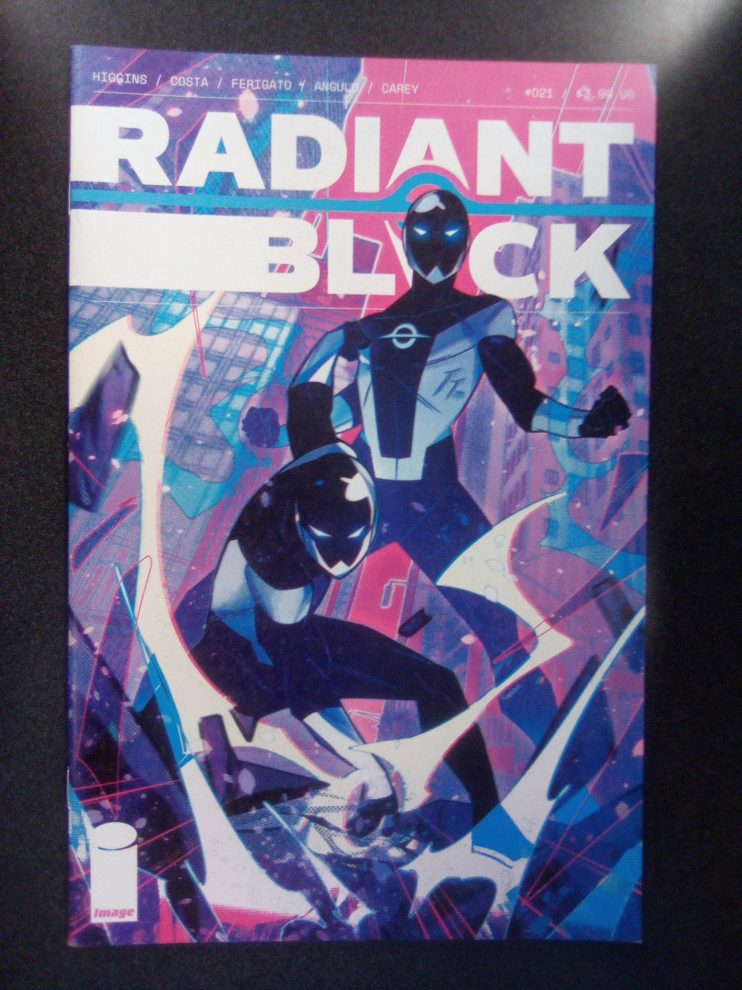 Radiant Black #21 Cover A Sabbatini Mv