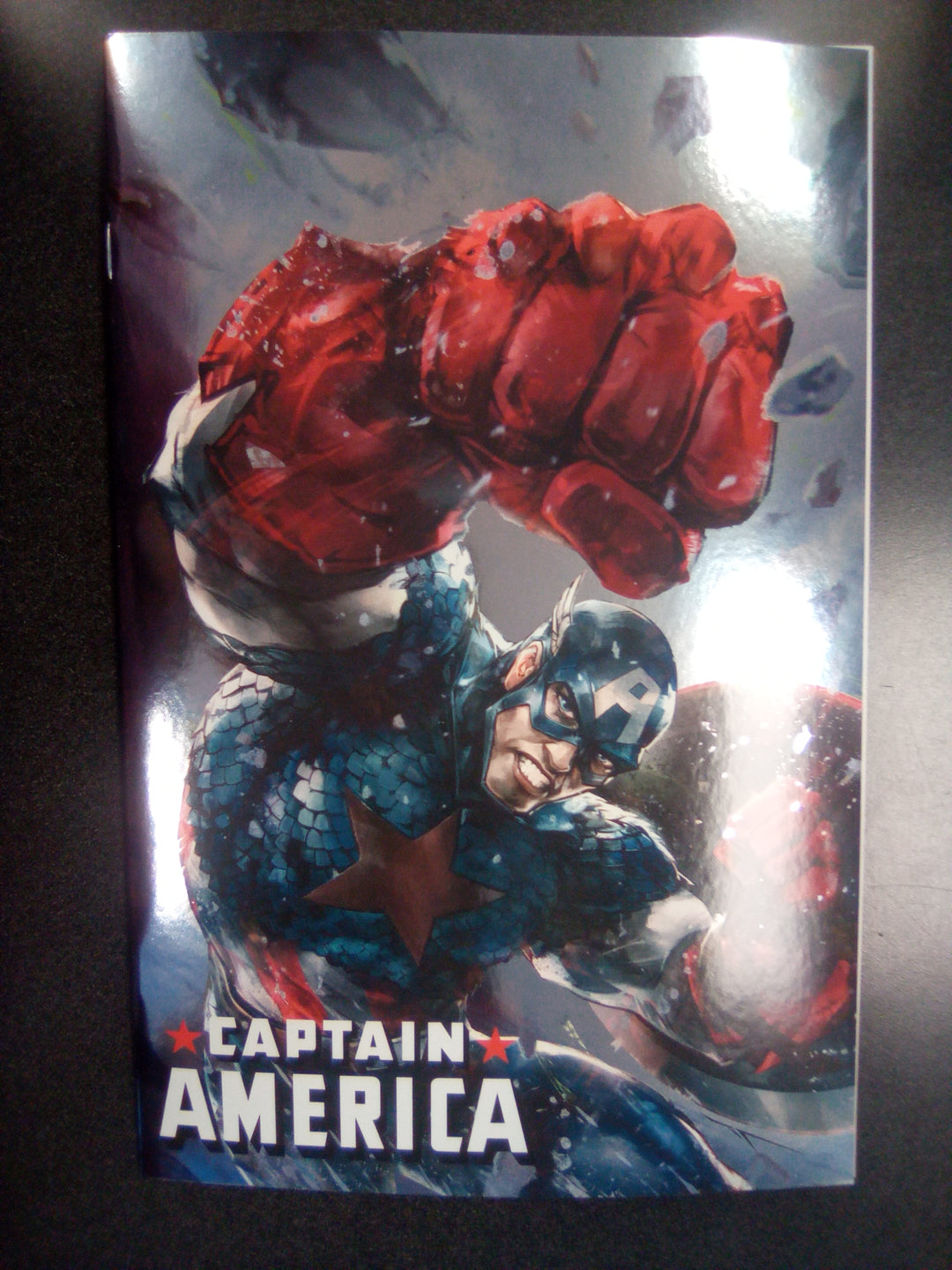 Captain America #6 Ivan Tao Foil Variant