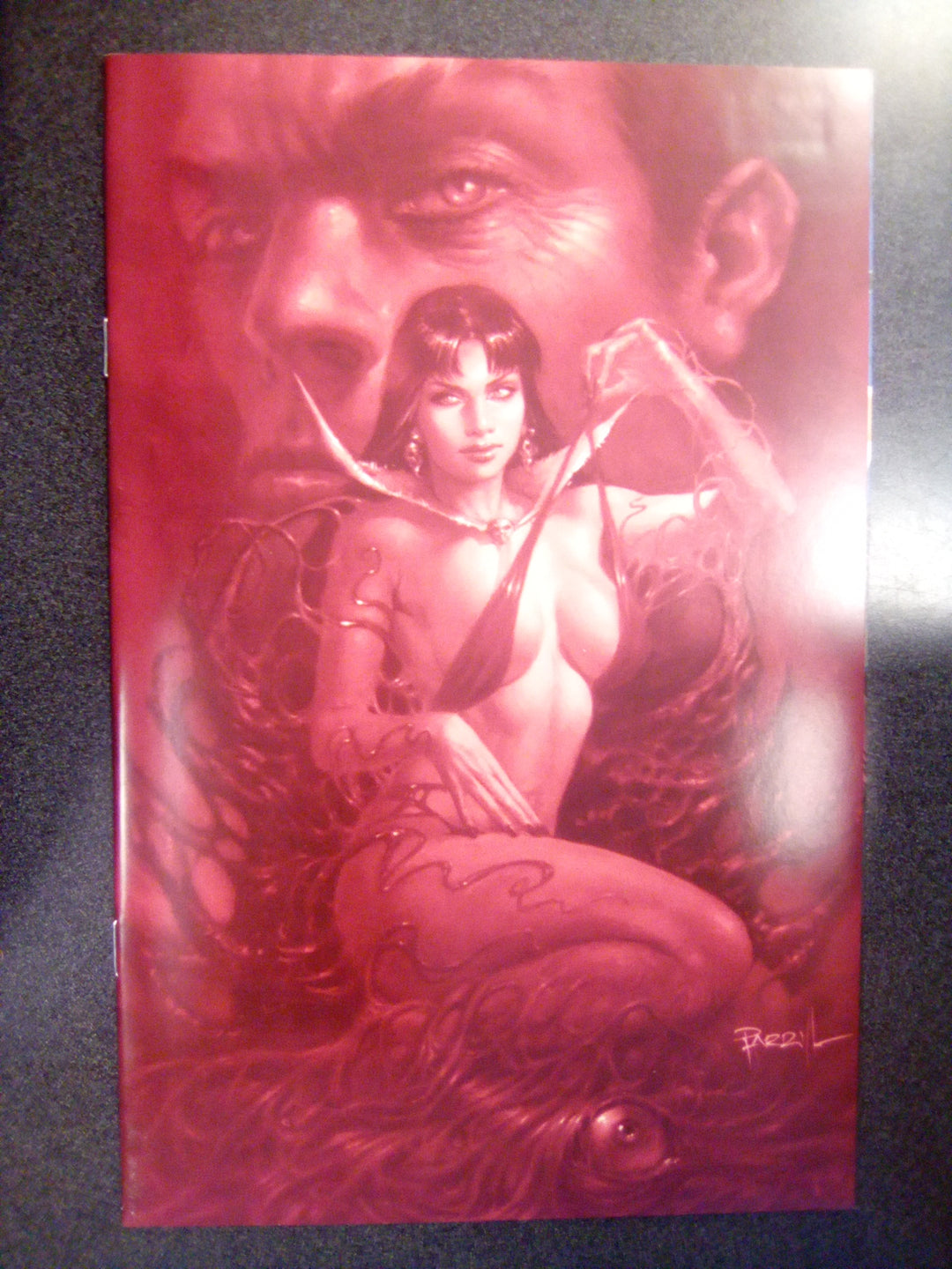 Vampirella Dracula Unholy #1 (2021) 1:50 Parrillo Tint Virgin Variant