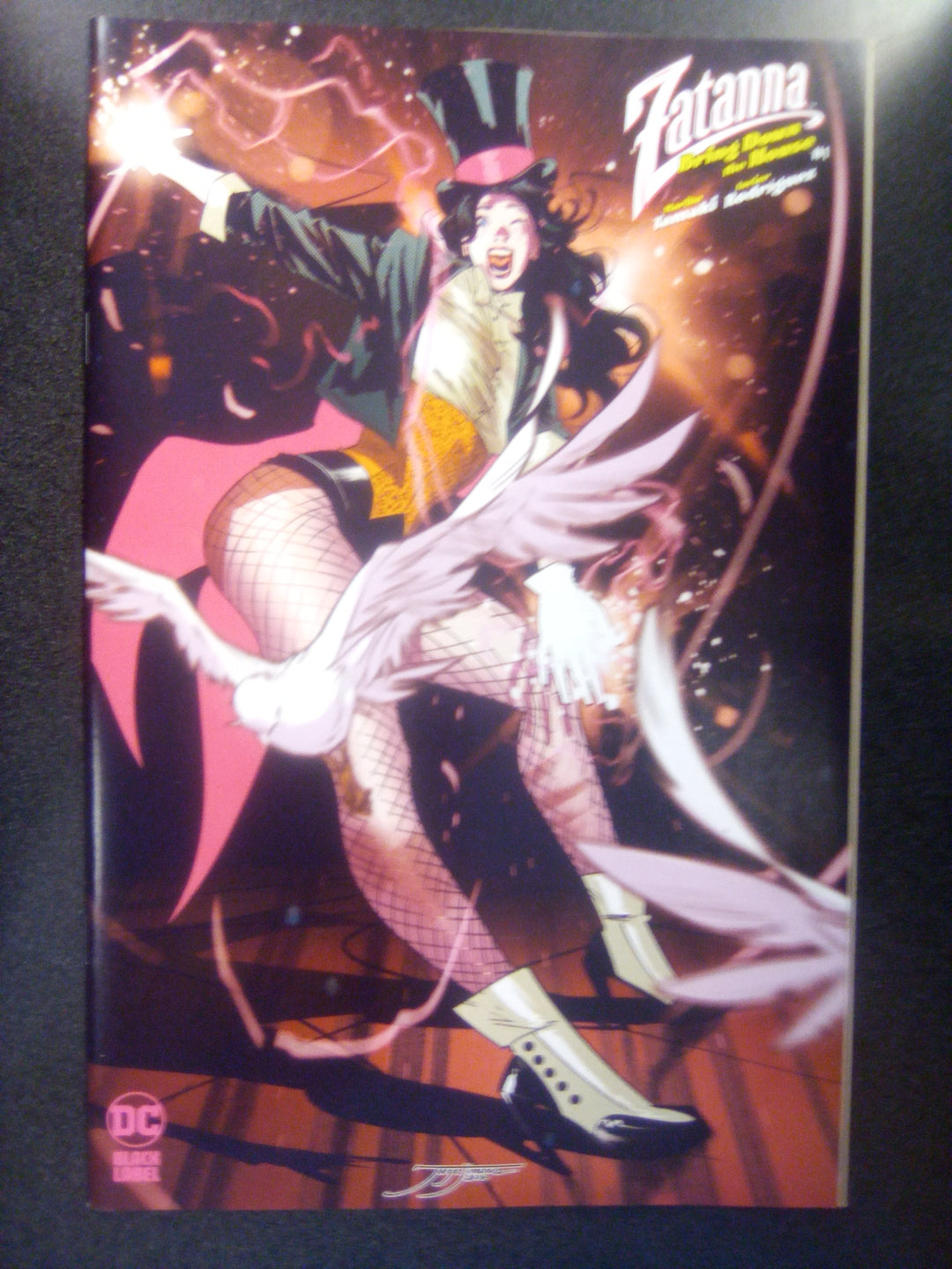 Zatanna Bring Down The House #1 (Of 5) Cover C Jorge Jimenez Variant (Mature)