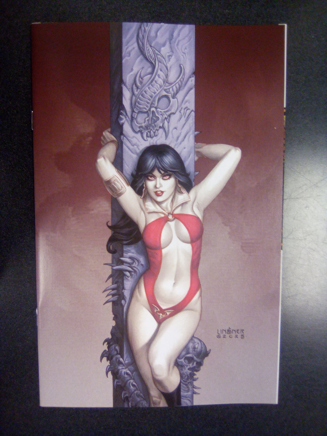 Vampirella #10 Cover I 1:15 Joseph Michael Linsner Full Art Variant