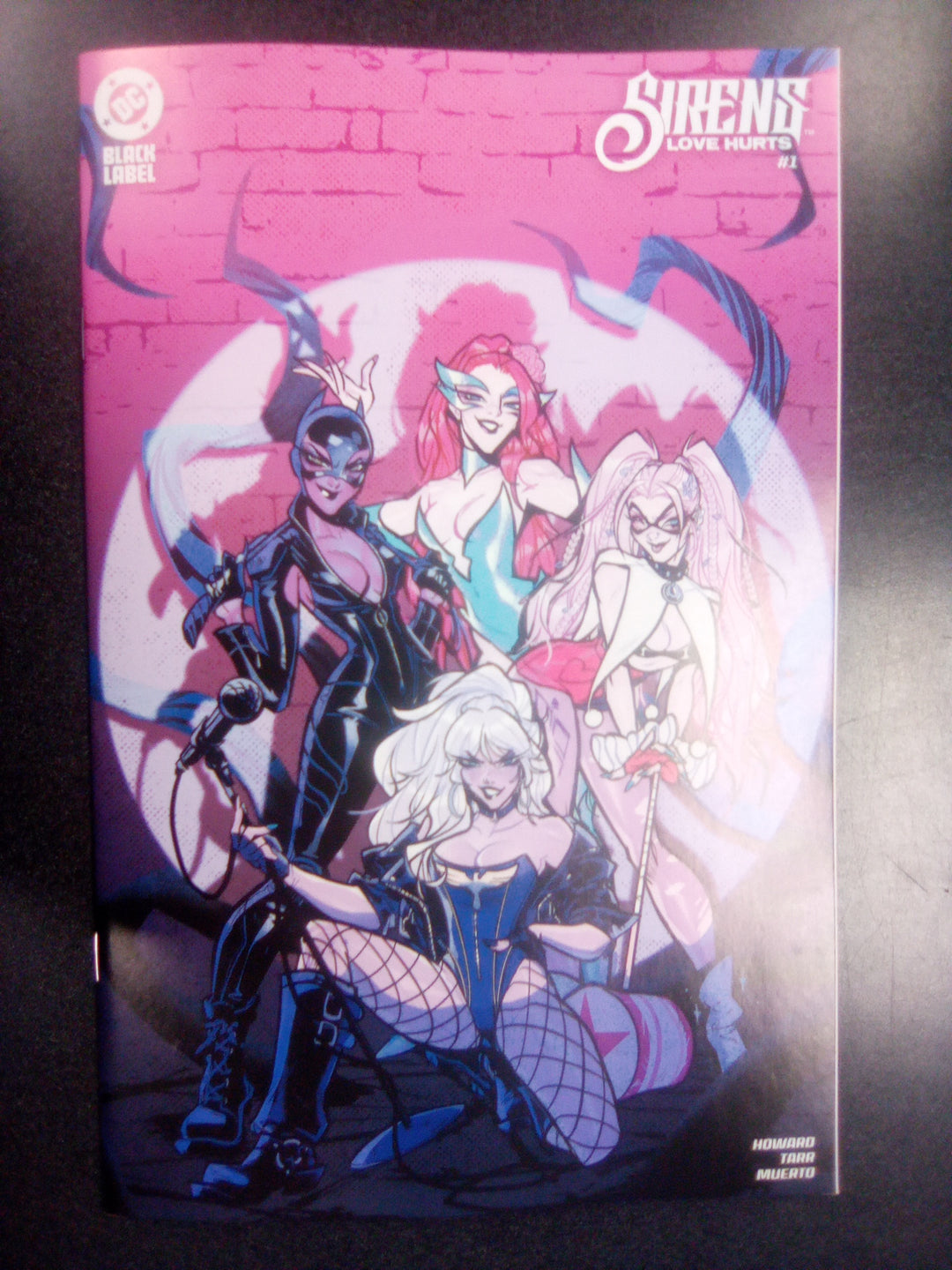 Sirens Love Hurts #1 Cover F 1:25 Babs Tarr Variant