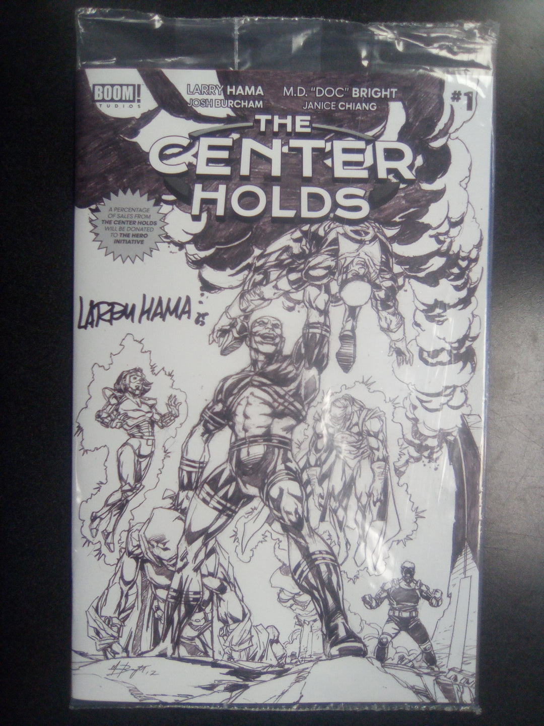 The Center Holds #1 E 1:50 Variant Edition Signed Hama (Dressed, Bright)