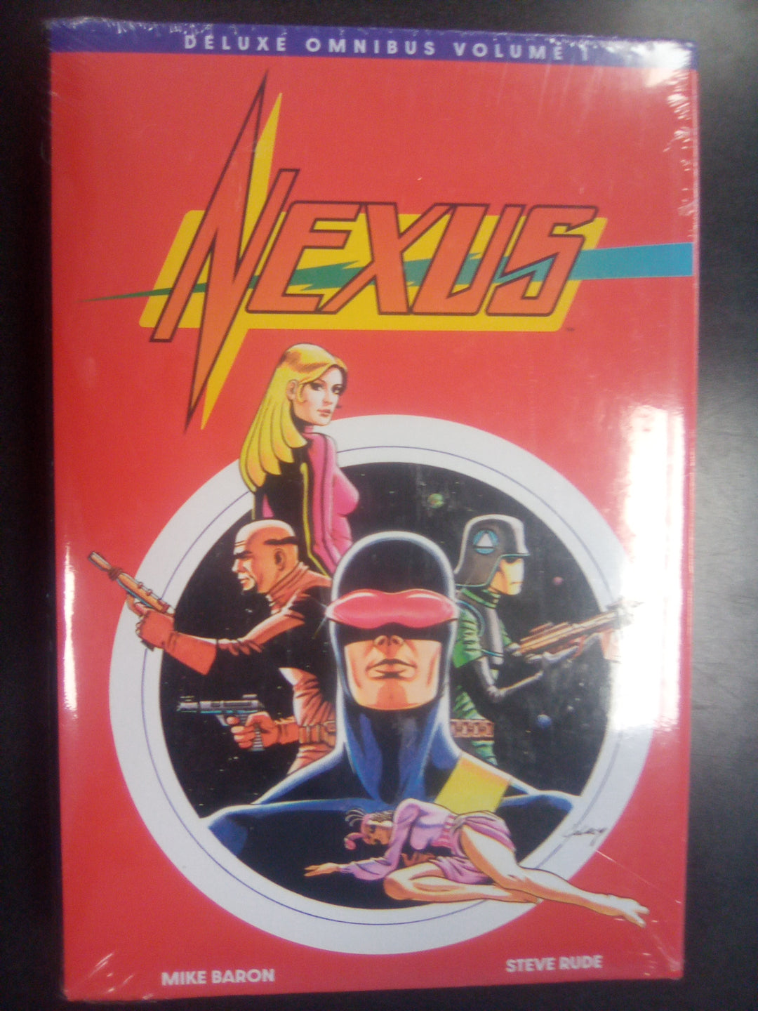 Nexus Deluxe Omnibus Vol 1 Gulacy Cover