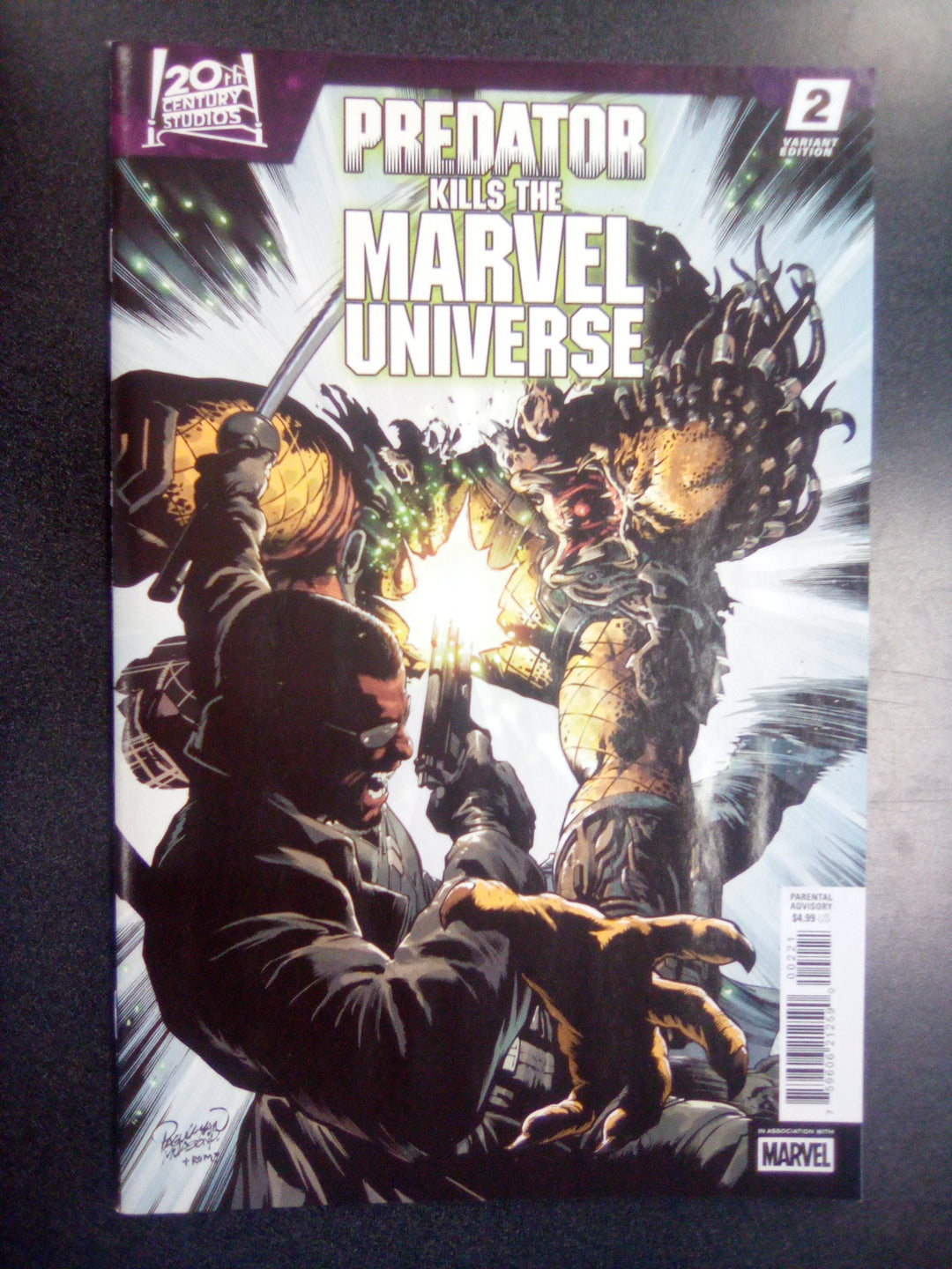 Predator Kills The Marvel Universe #2 Carlo Pagulayan Hunting The Hunters Variant