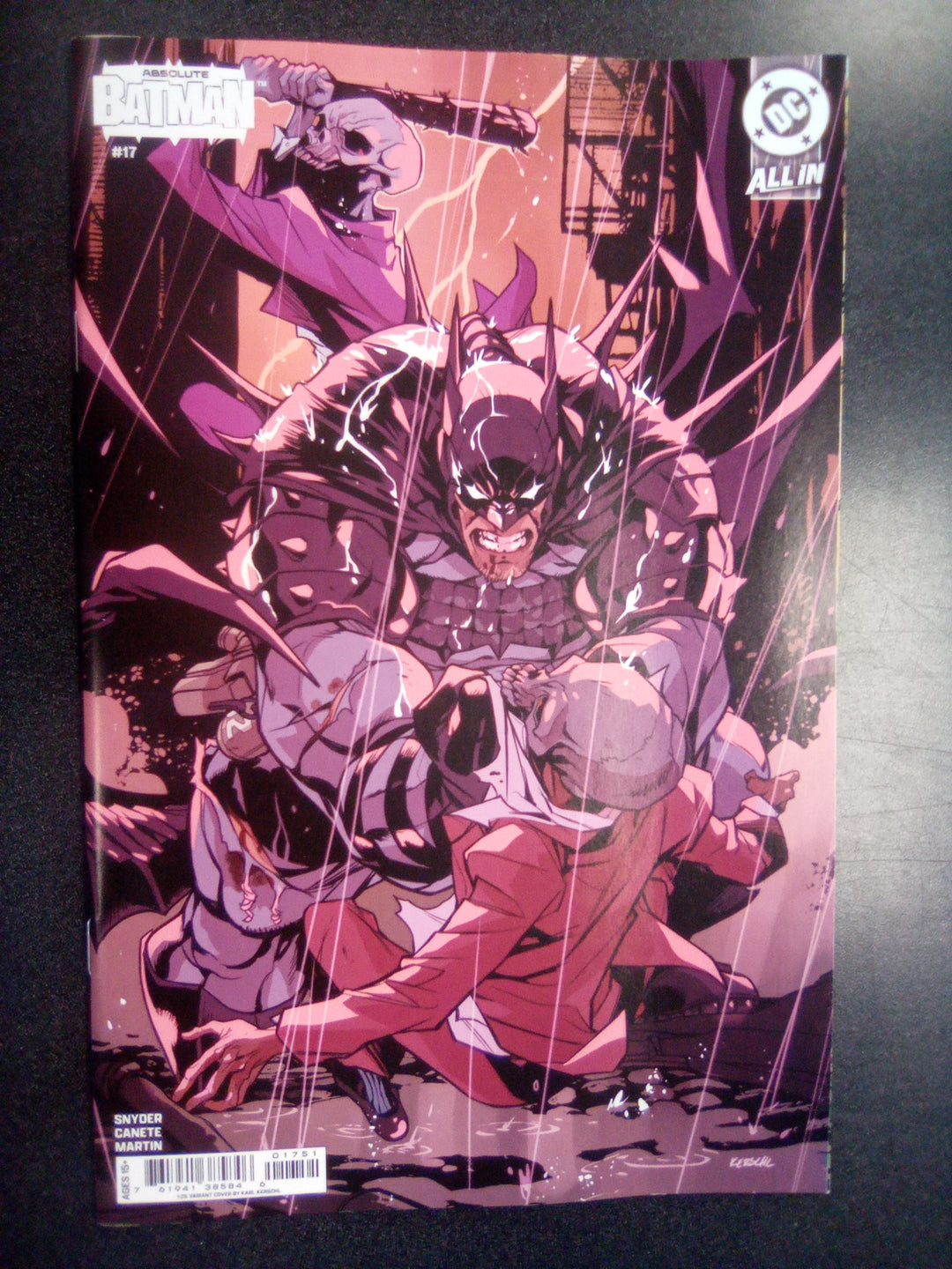 Absolute Batman #17 Cover E 1:25 Karl Kerschl Variant