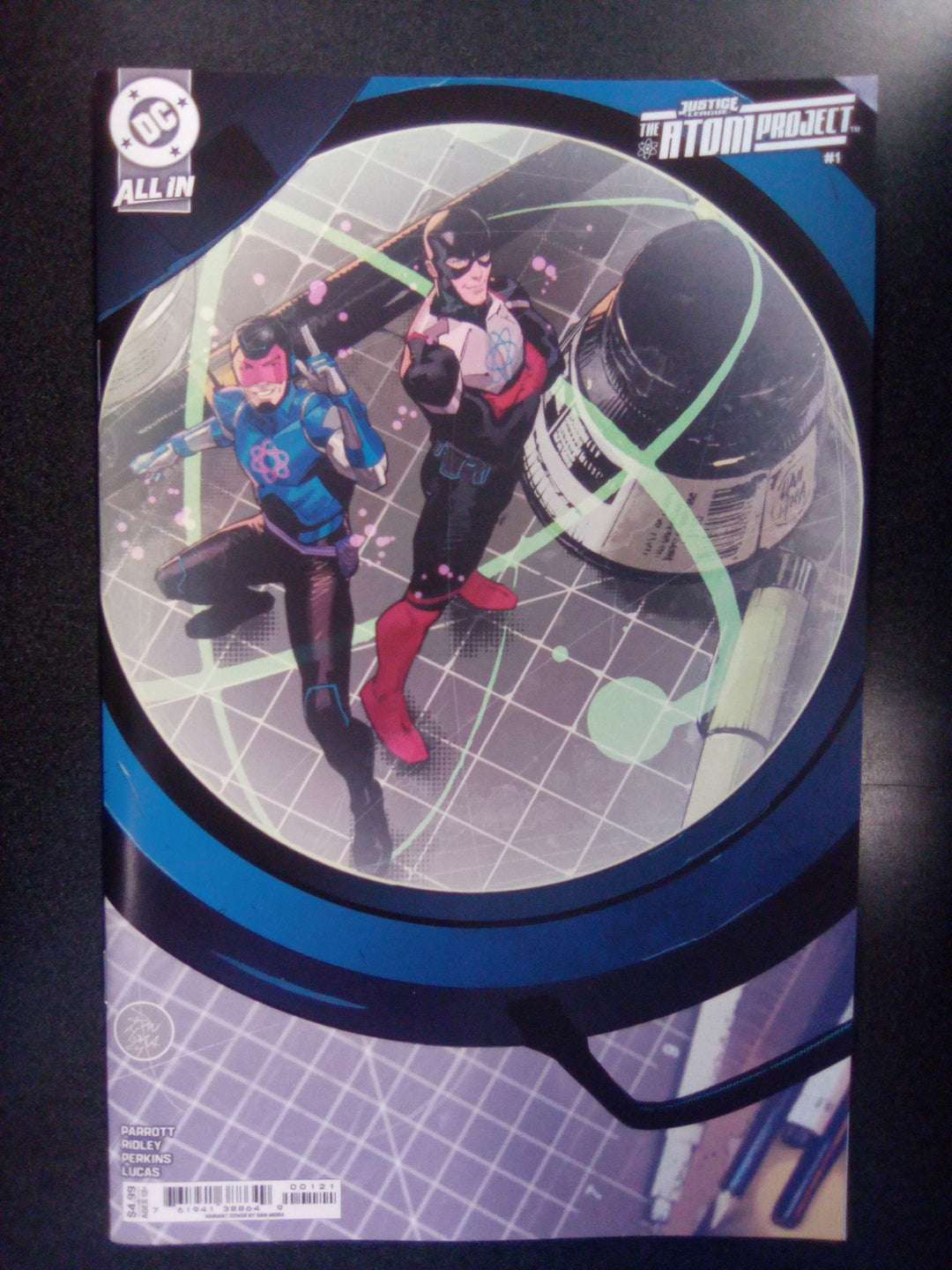 Justice League The Atom Project #1 (Of 6) Cover B Dan Mora Card Stock Variant