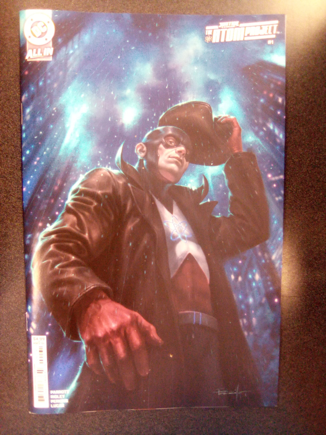 Justice League The Atom Project #1 (Of 6) Cover C Lucio Parrillo Card Stock Variant