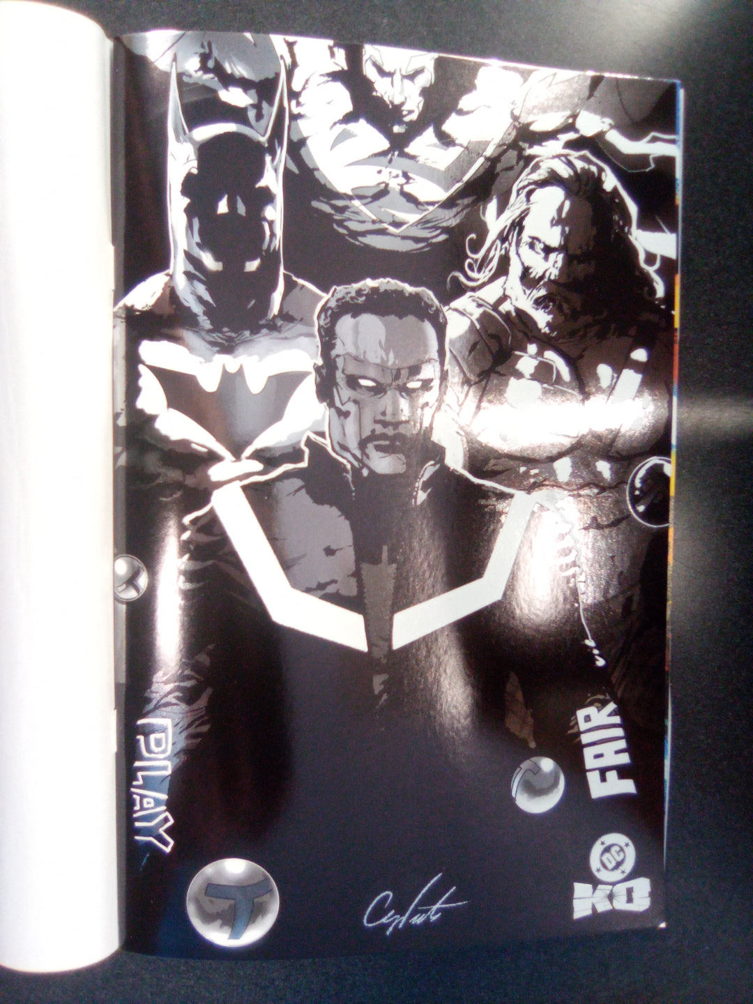 Justice League Unlimited #14 Cover E Stevan Subic Glow In The Dark Variant (DC K.O.)