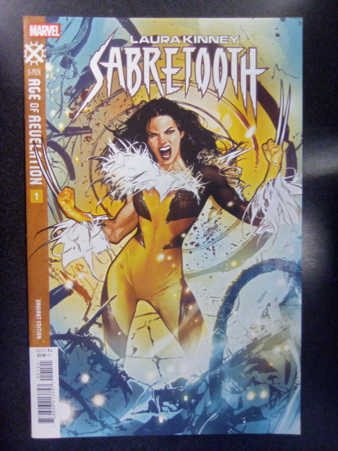 Laura Kinney: Sabretooth #1 Pablo Villalobos Variant [Aor]
